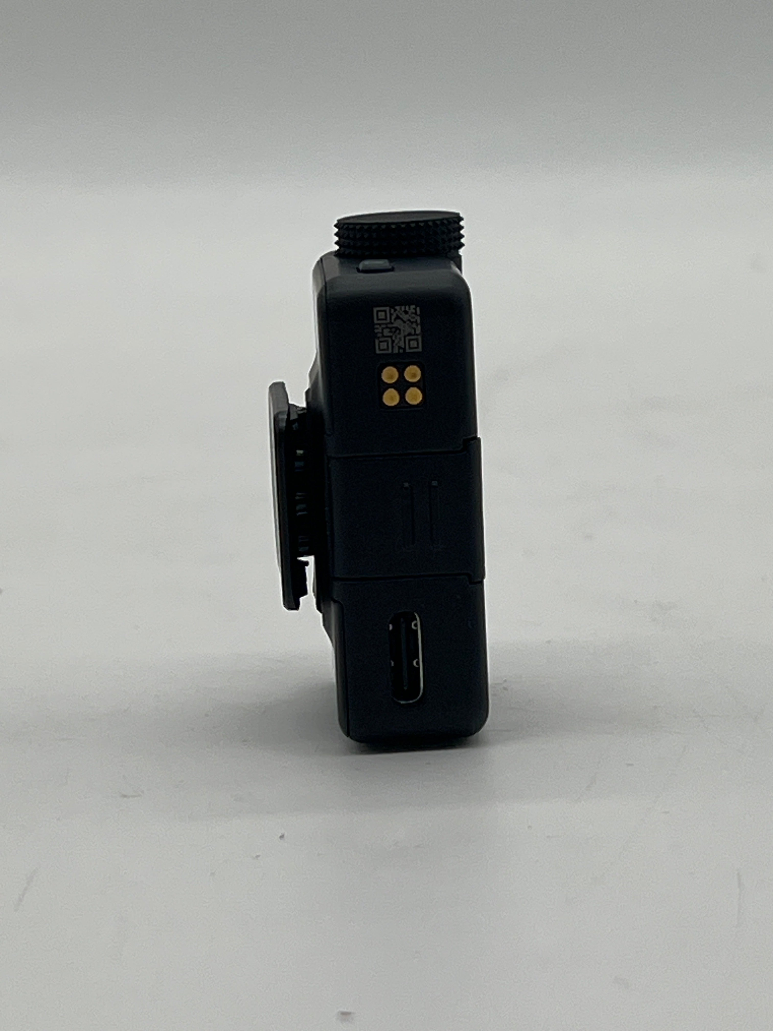 DJI Mic Mini Gray Style 2 TX 1 RX - Used With Charging Case