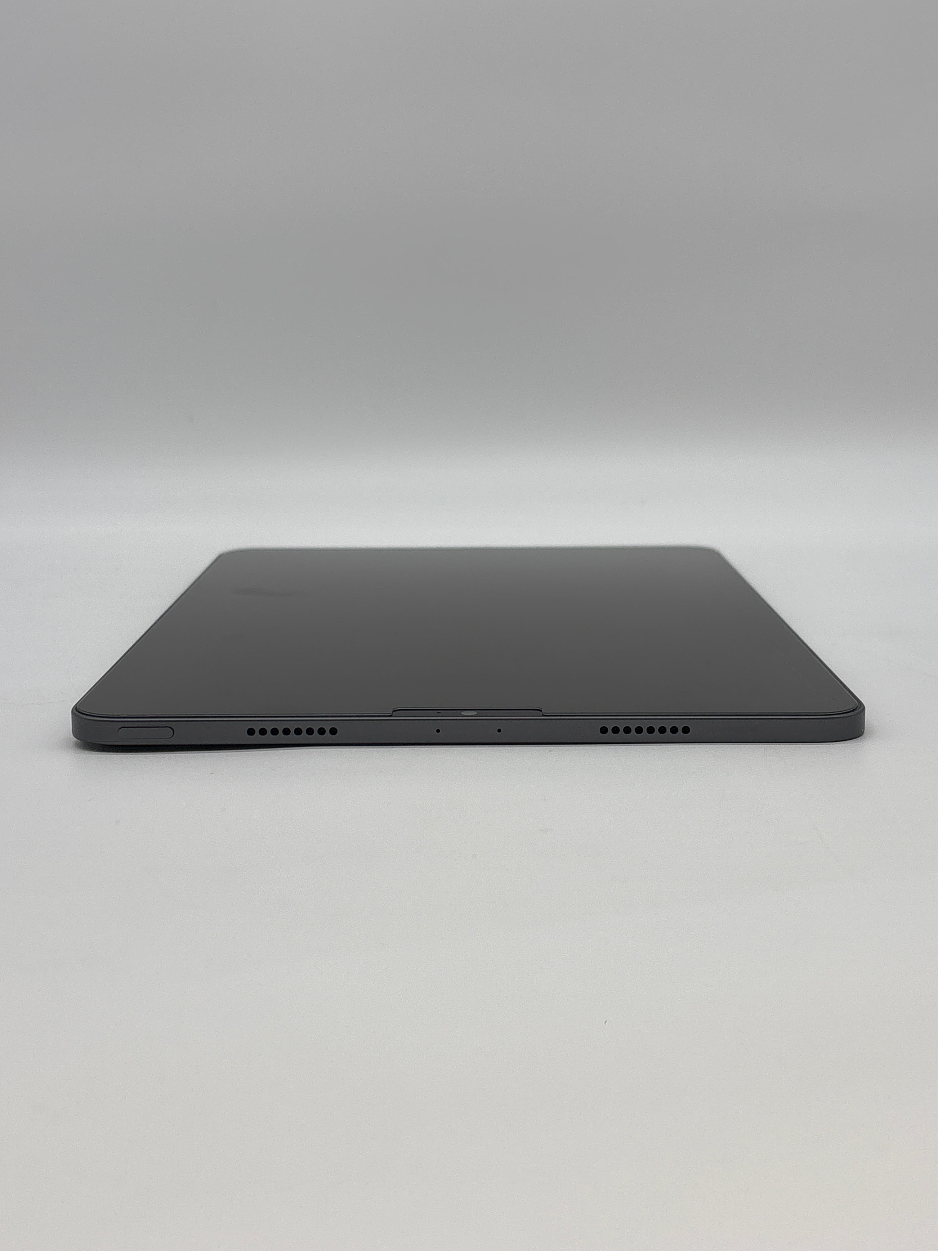 Apple iPad Pro 11" 3rd Gen A2460 256GB Space Gray Wi-Fi only w/ Keyboard