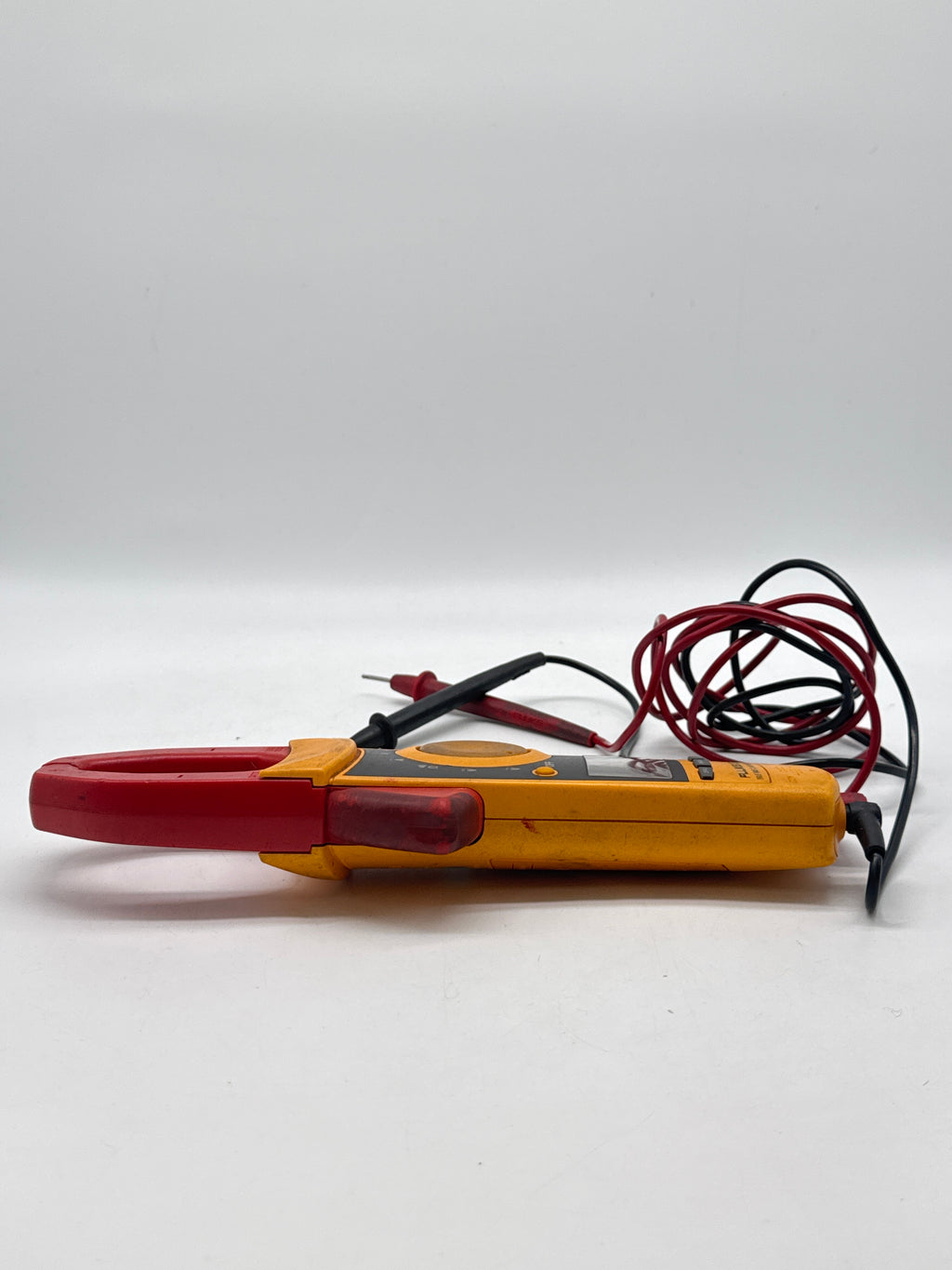 Fluke 337 True RMS Clamp Meter - Used