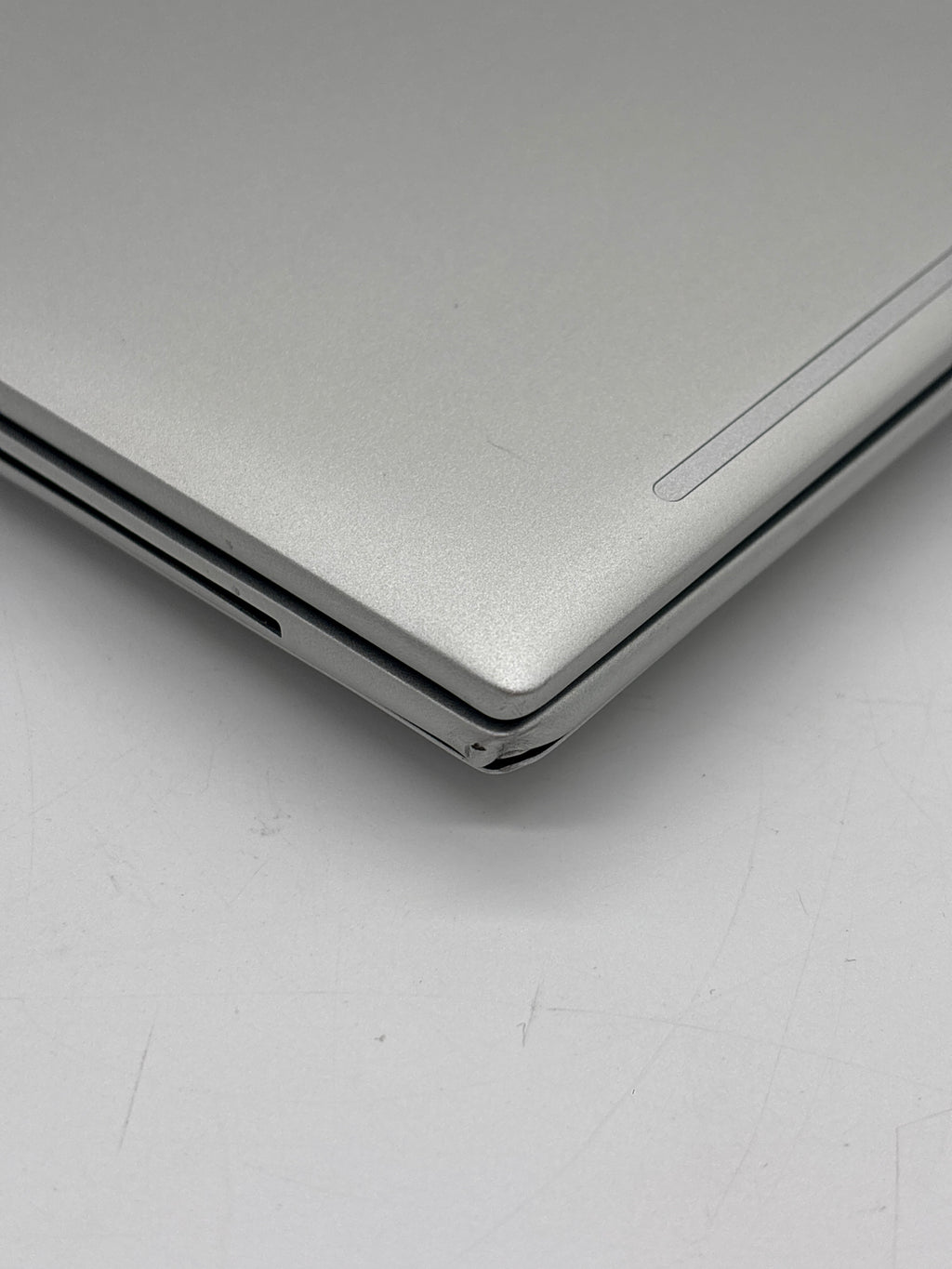 HP EliteBook 830 G10 Core i5-1345U 16GB RAM 256GB SSD - BIOS Lock/Remotely Managed
