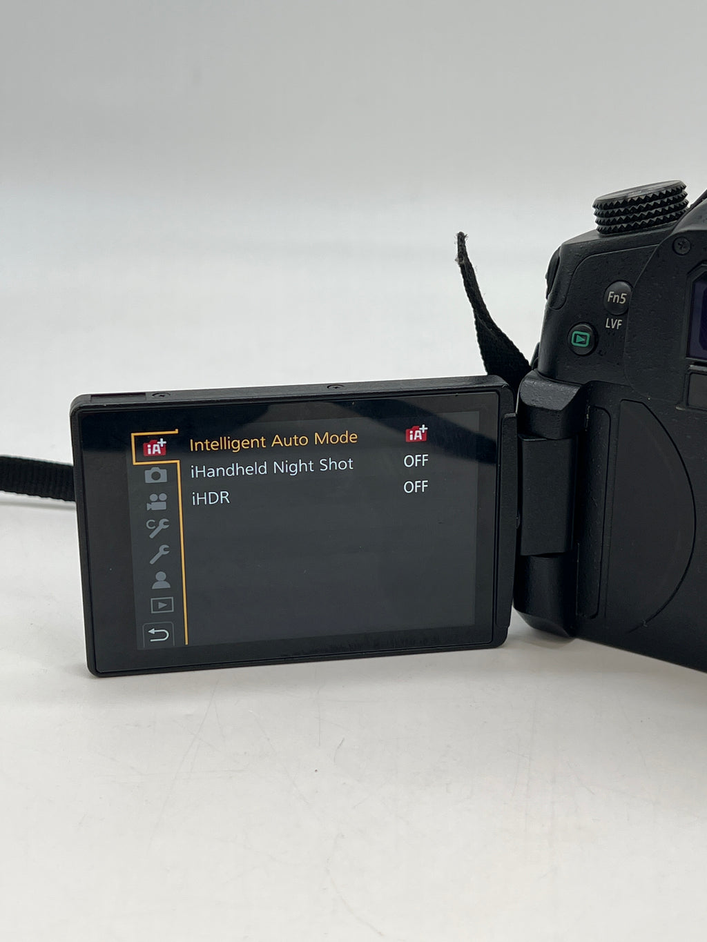 Panasonic LUMIX DC-GH5 20.3MP Micro 4/3 Mount Mirrorless Camera Body Only