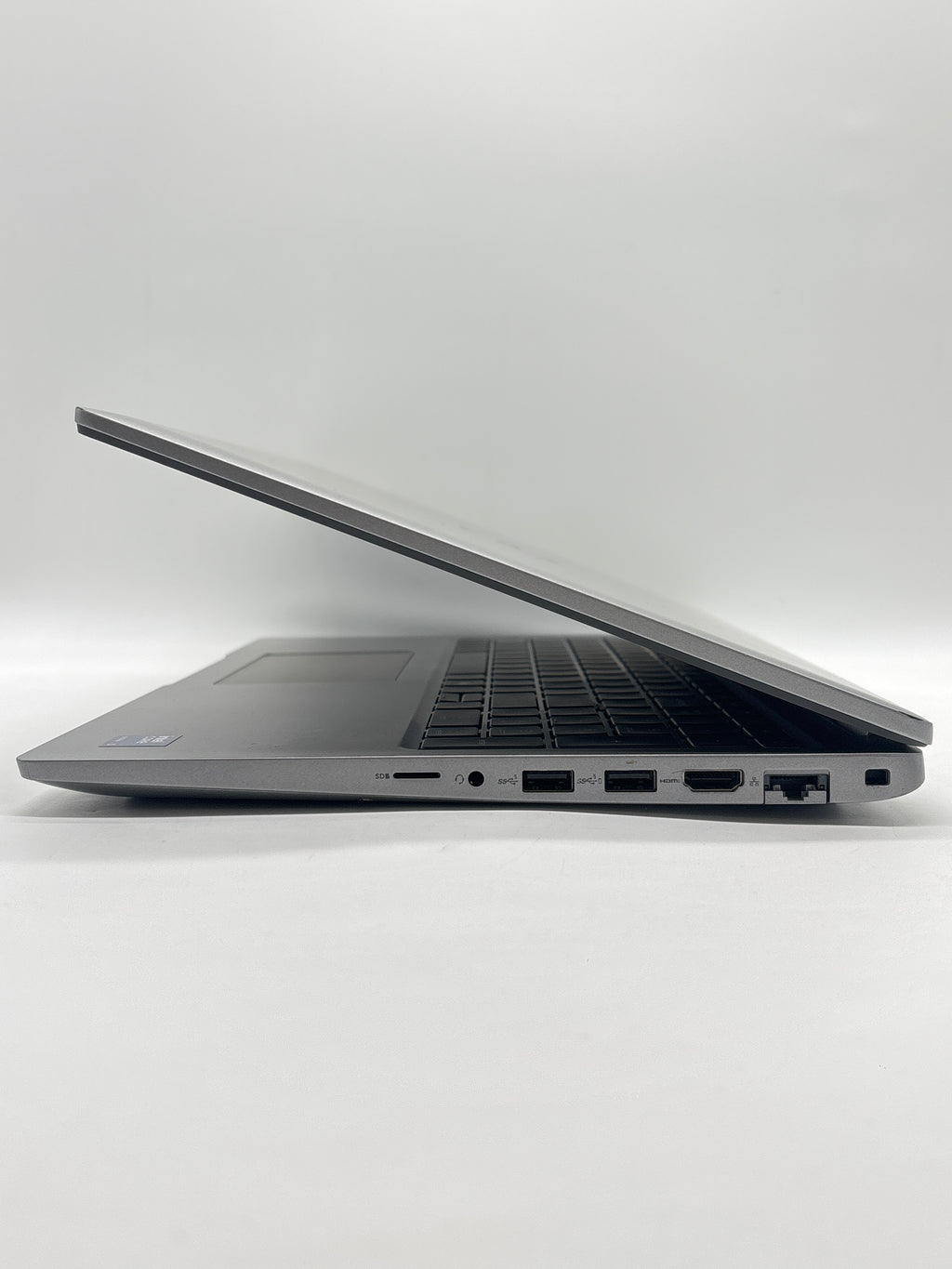 Dell Latitude 5550 Ultra 5 125U 16GB RAM 256GB SSD - For Parts (Read DESC)