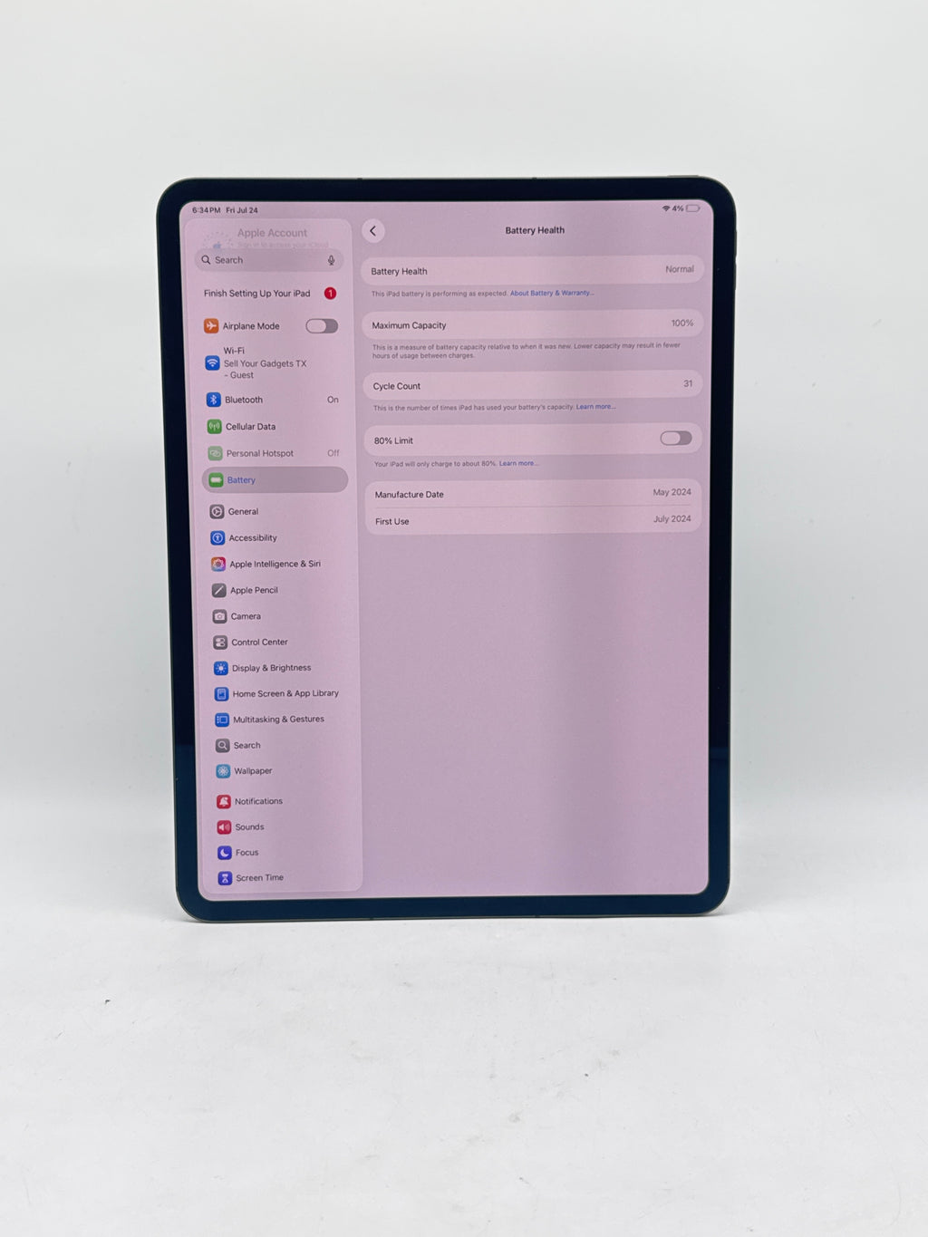 Apple iPad Pro 13" M4 A2926 1TB Wi-Fi + Cell Unlocked - Used