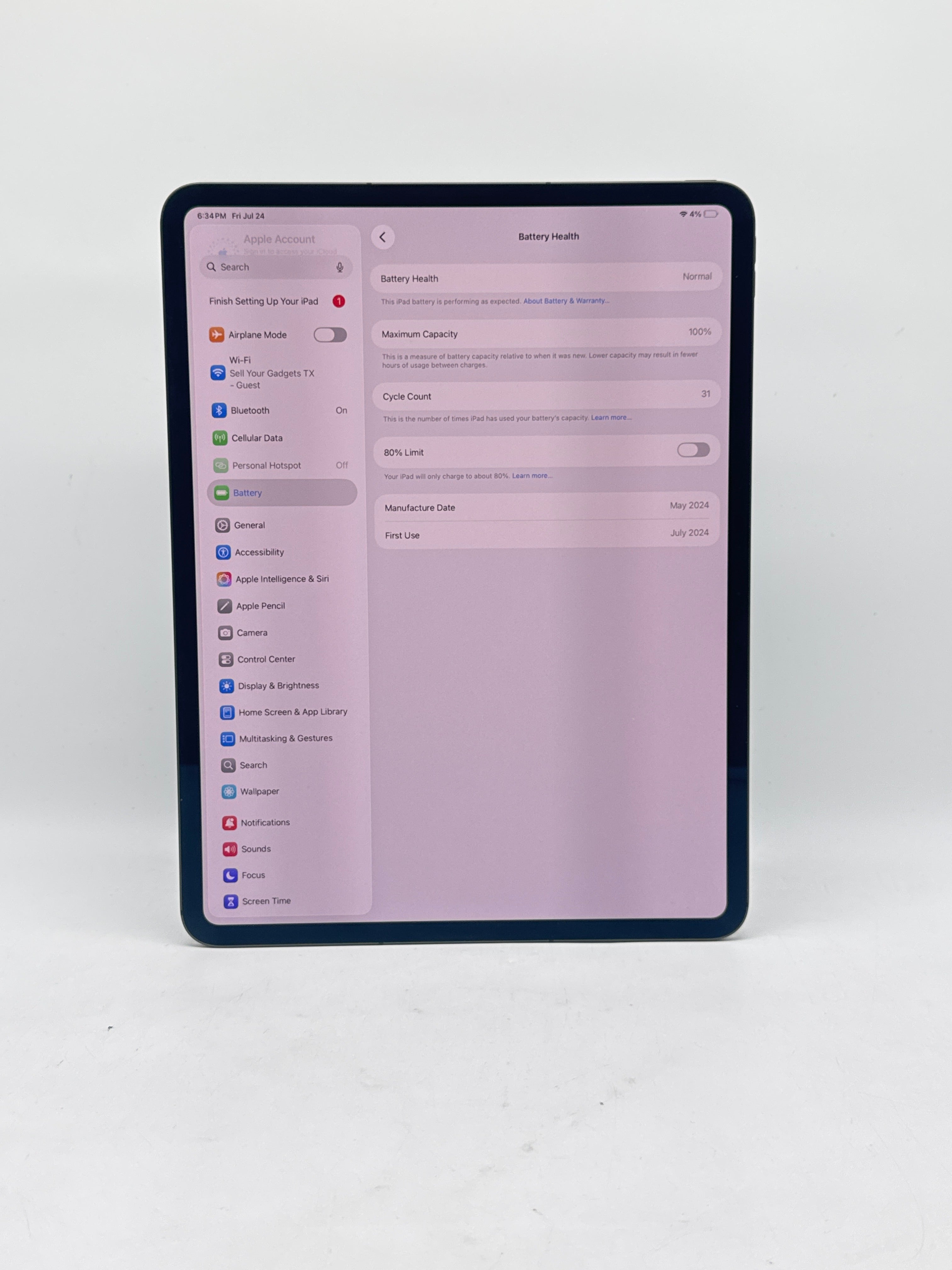 Apple iPad Pro 13" M4 A2926 1TB Wi-Fi + Cell Unlocked - Used