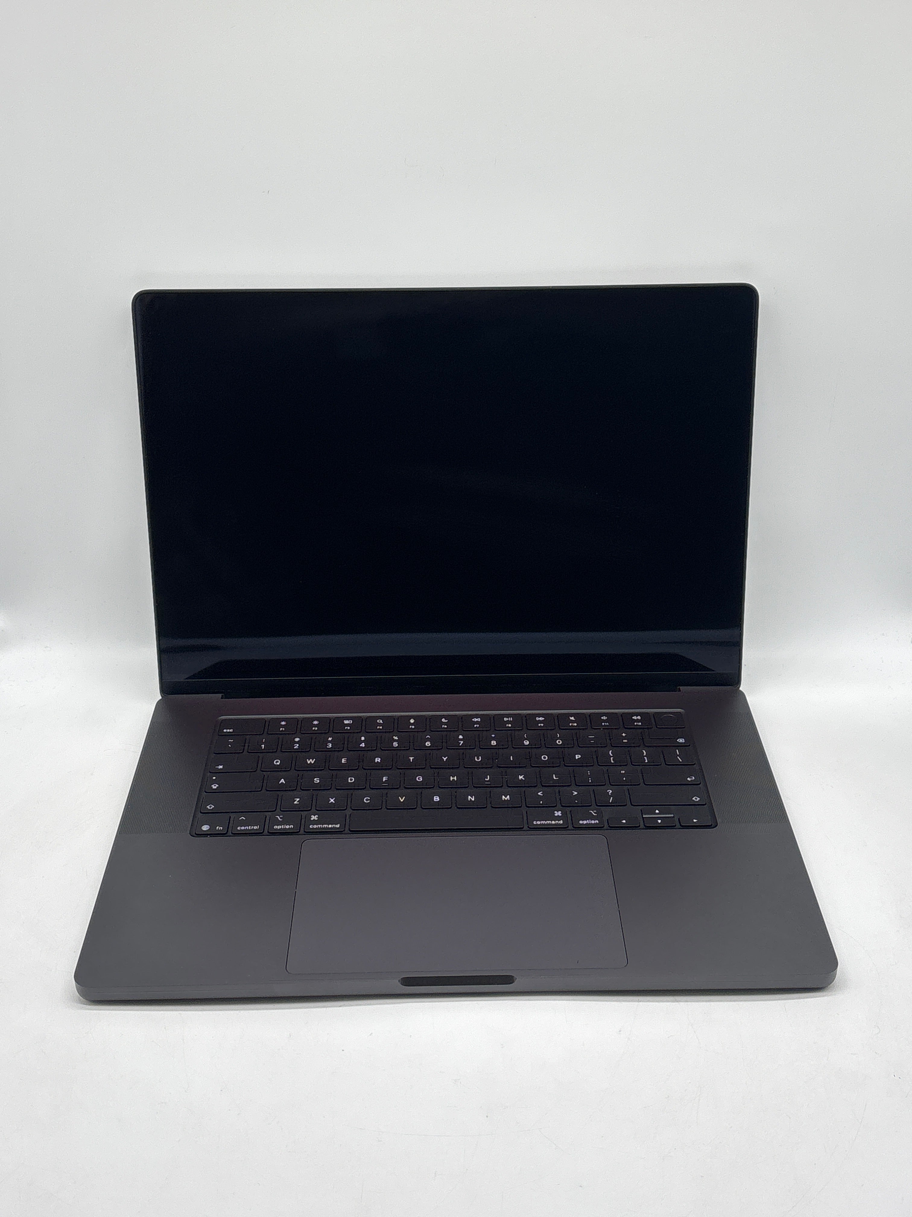 Apple MacBook Pro 16" M5 Max 18-Core CPU 40-Core GPU 128GB RAM 4TB SSD