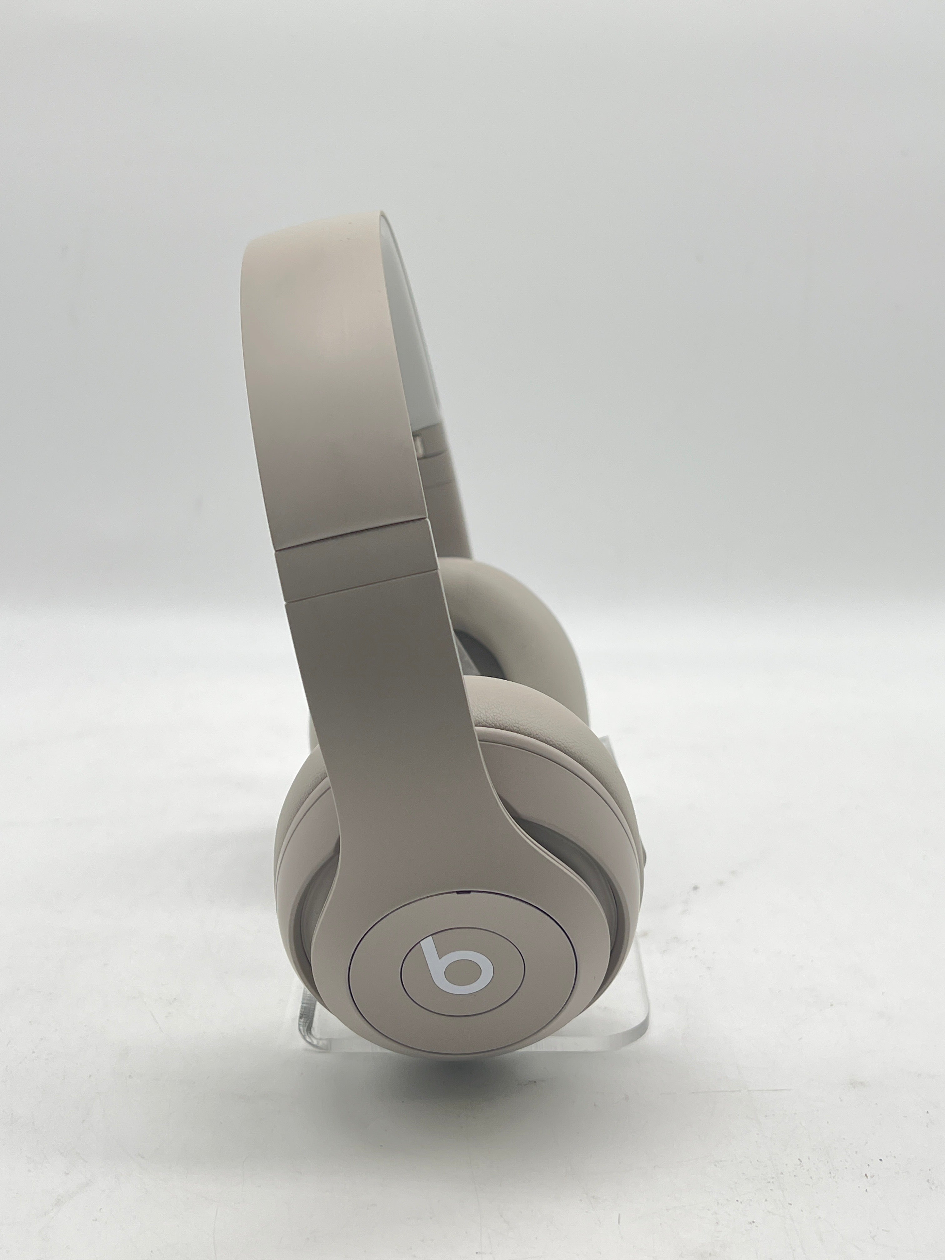 Beats Studio Pro Wireless Headphones - Sandstone MQTR3LL/A
