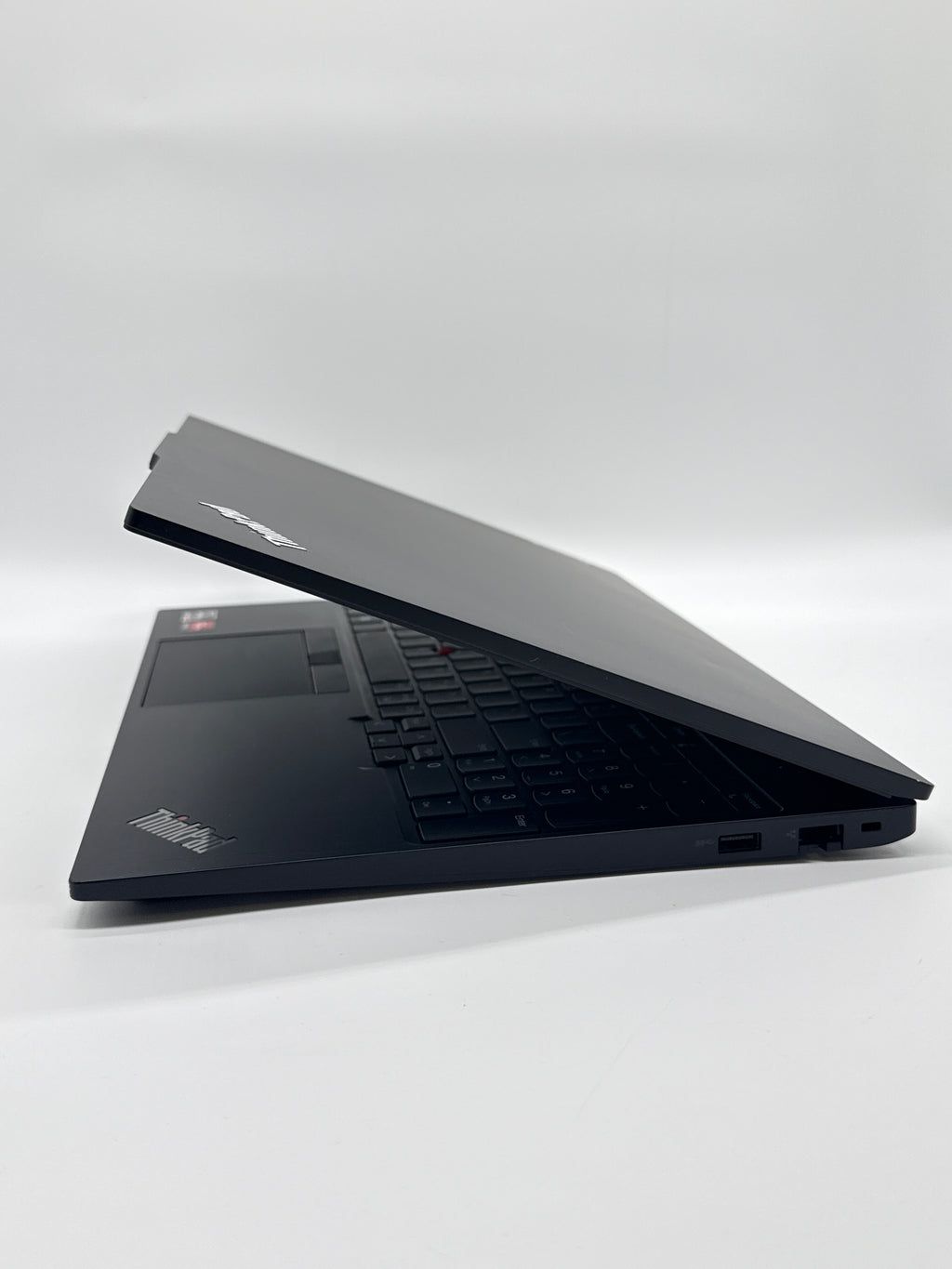Lenovo ThinkPad E16 Gen 1 Ryzen 7 7730U 40GB RAM 1TB SSD
