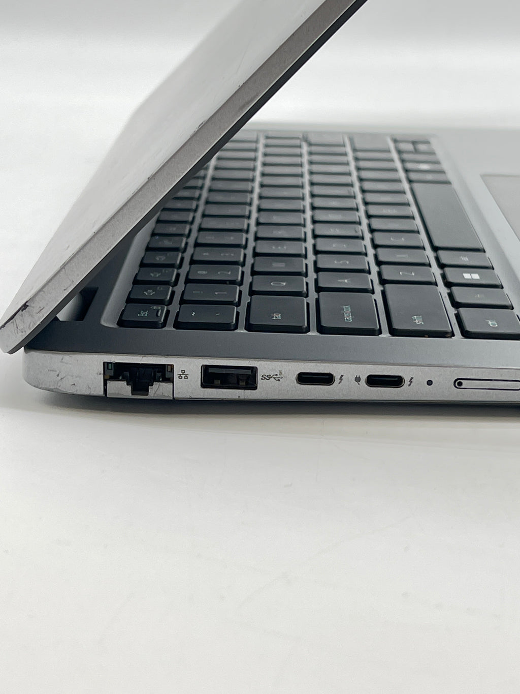 Dell Latitude 5450 Ultra 5-135U 16GB RAM 512GB SSD - Used
