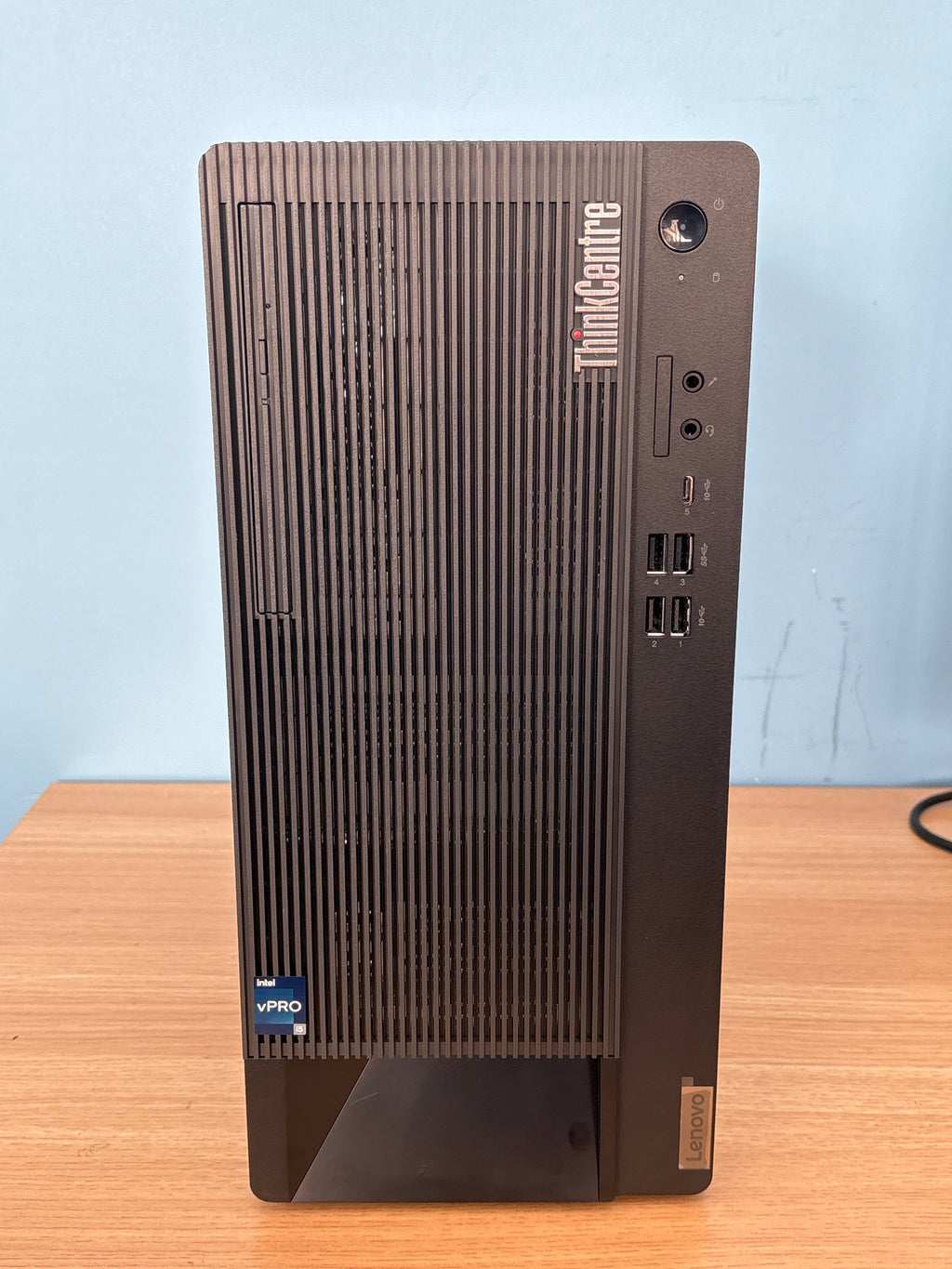 Lenovo M90T Gen 5 i5-14500 16GB RAM 256GB SSD Intel UHD 770