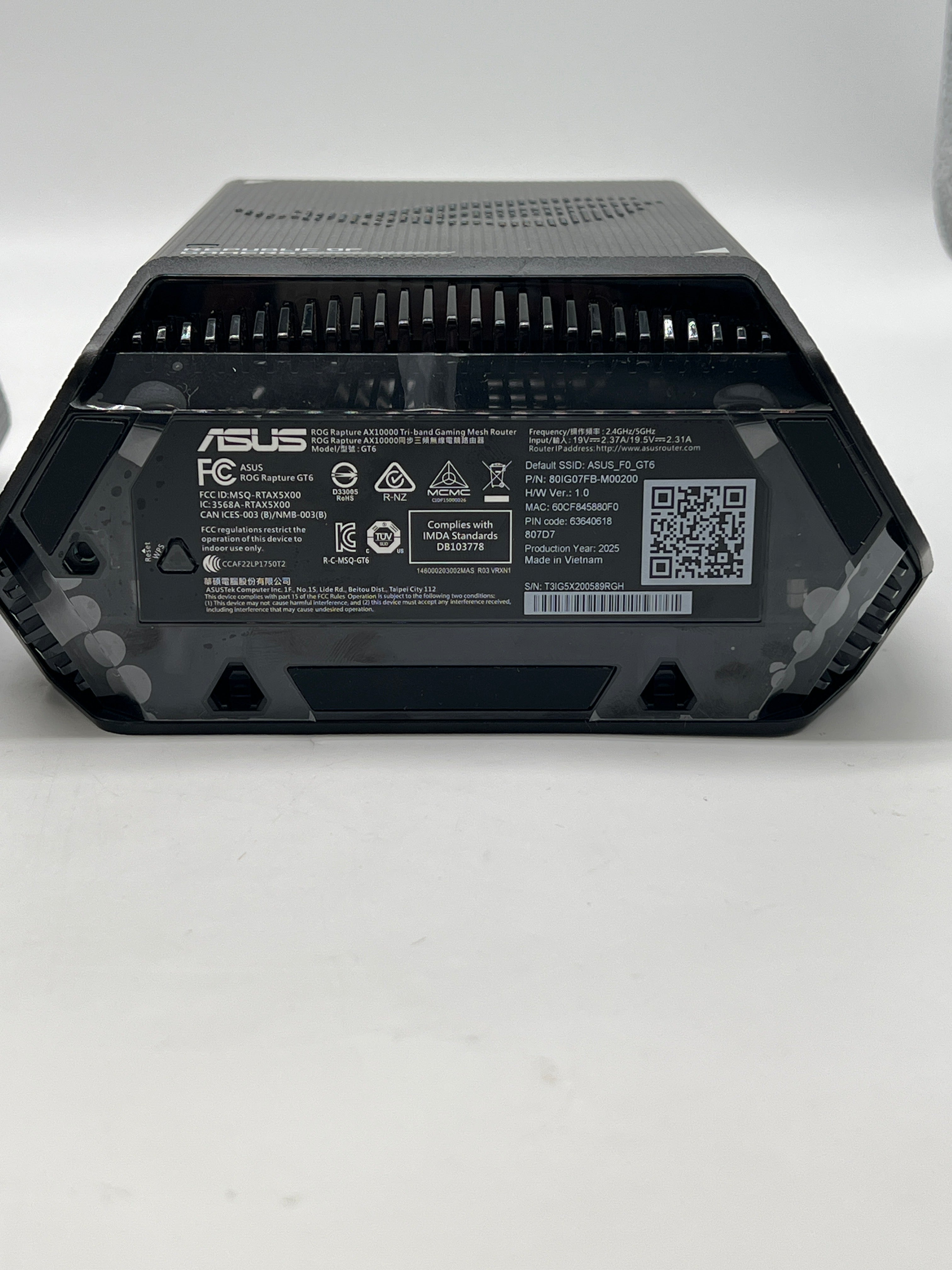 ASUS ROG Rapture GT6 AX10000 Black Tri-Band Gaming Router - Used