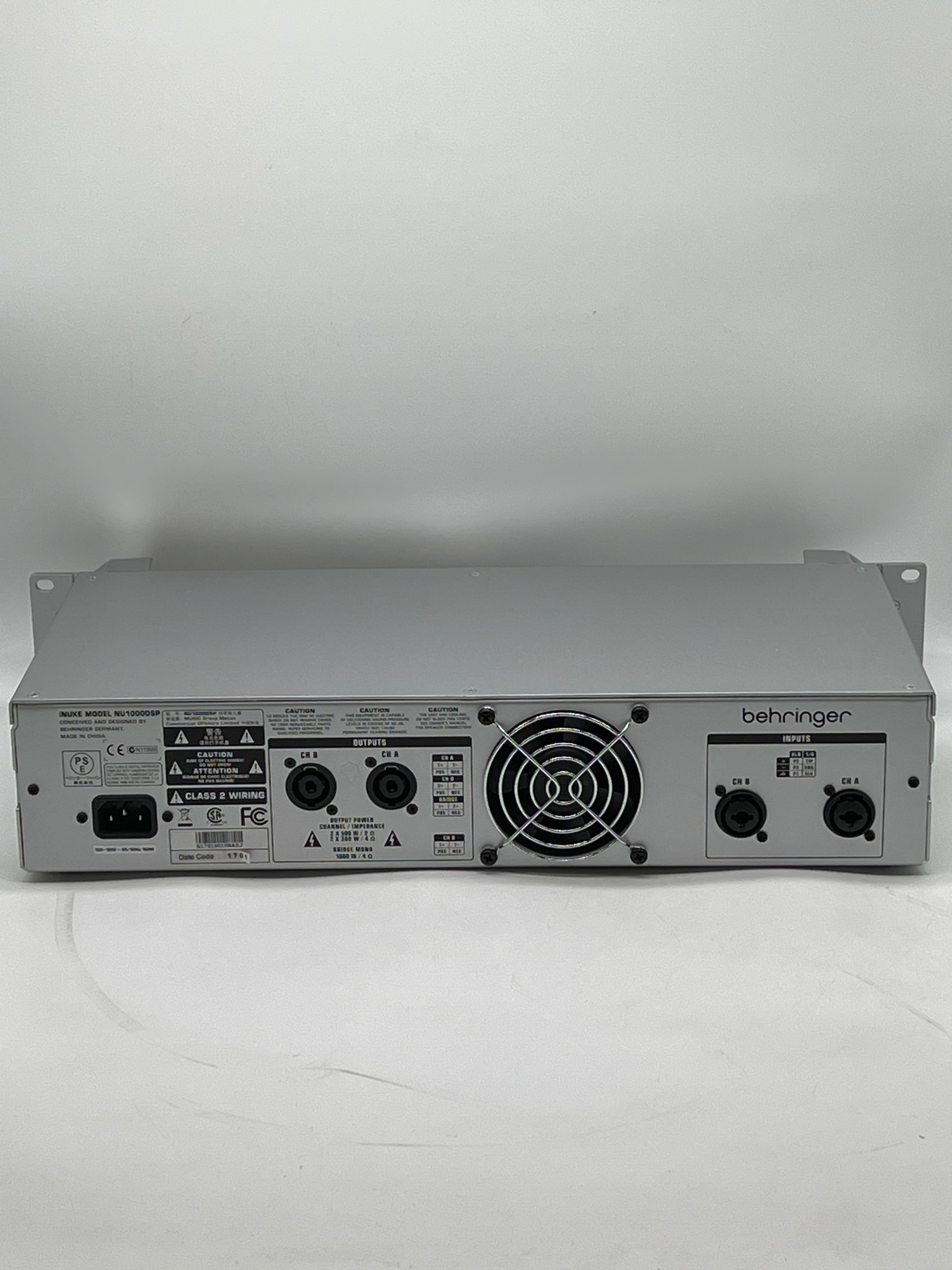 Behringer iNUKE NU1000 Power Amplifier - Used With Box