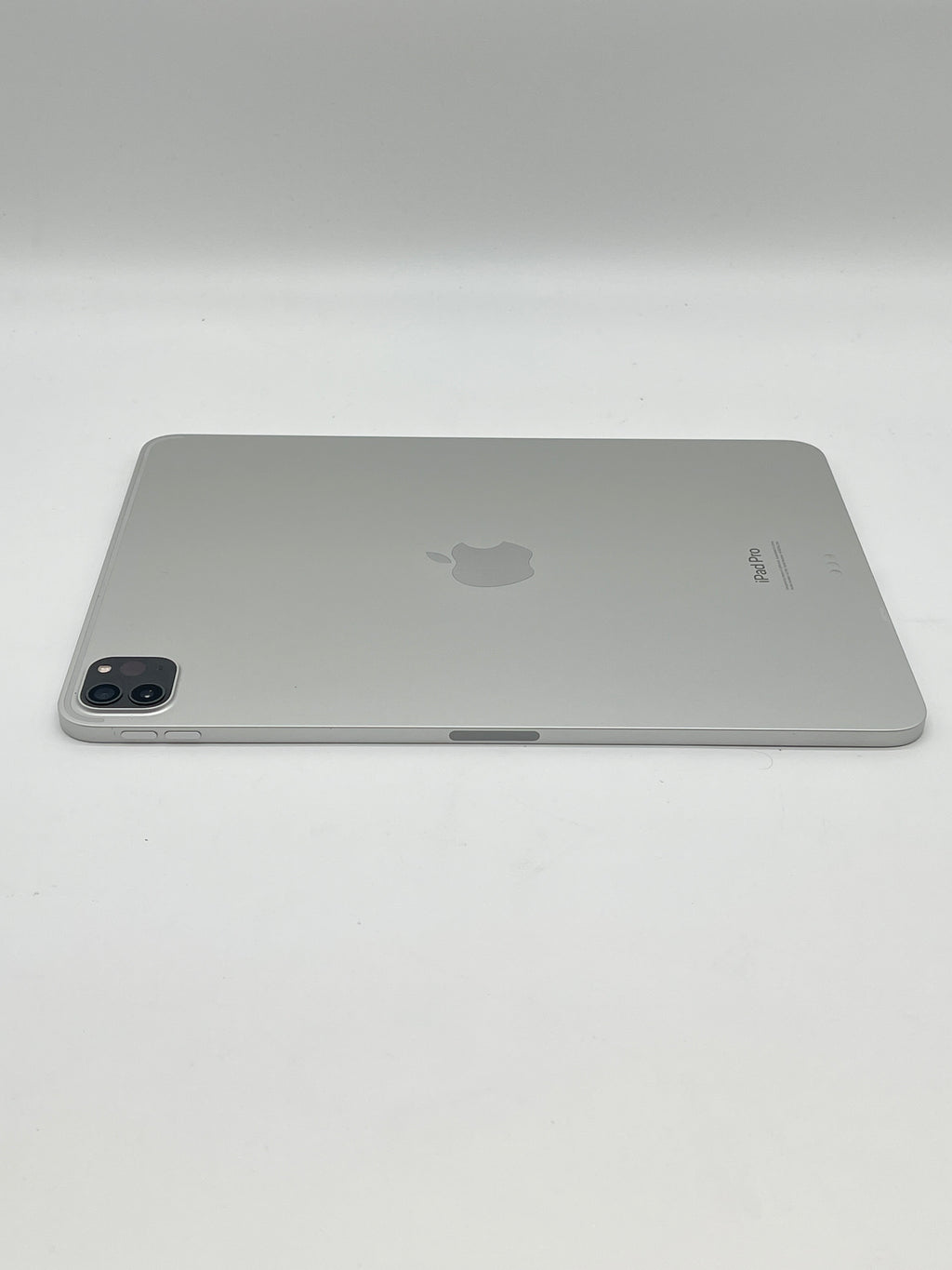 Apple iPad Pro 11 inch 4th Gen A2759 128GB WiFi Only Silver Used