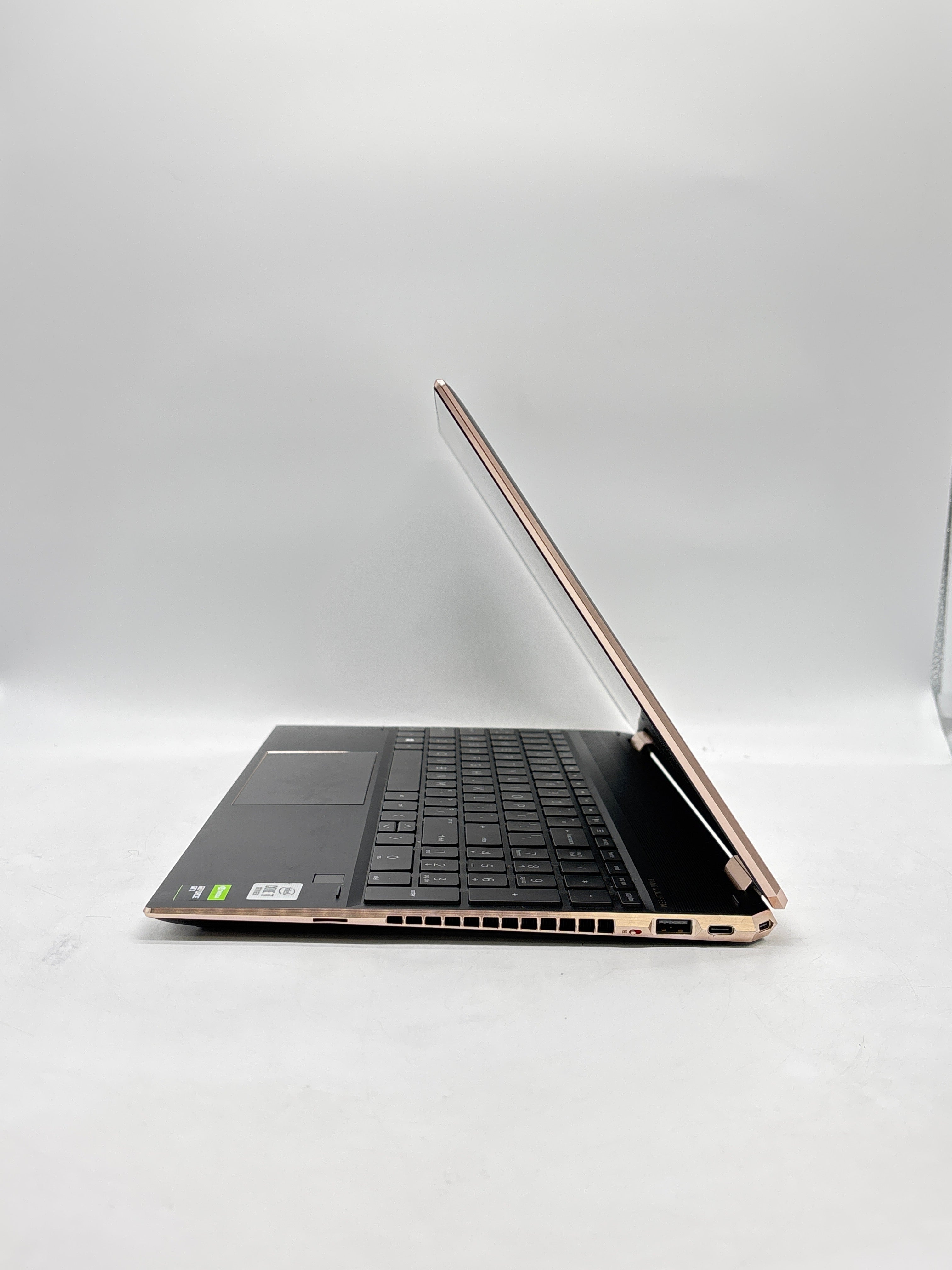 HP Spectre x360 15-EB0053DX 15.6" i7-10750H 16GB RAM 1TB SSD GeForce GTX 1650 Ti