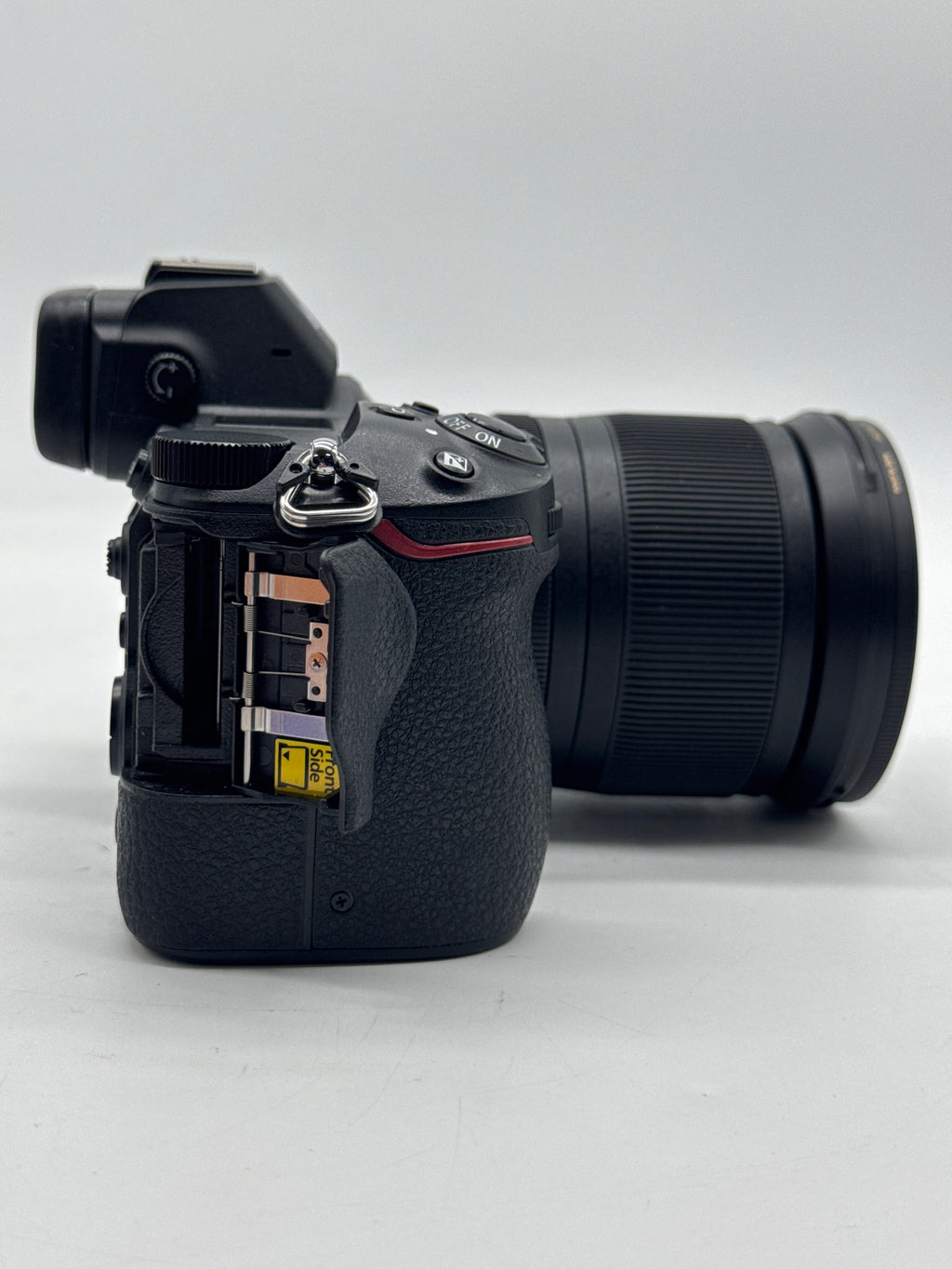 Nikon Z7 Mirrorless w/ Nikkor Z 24-70mm f/4 S Lens Black - Used