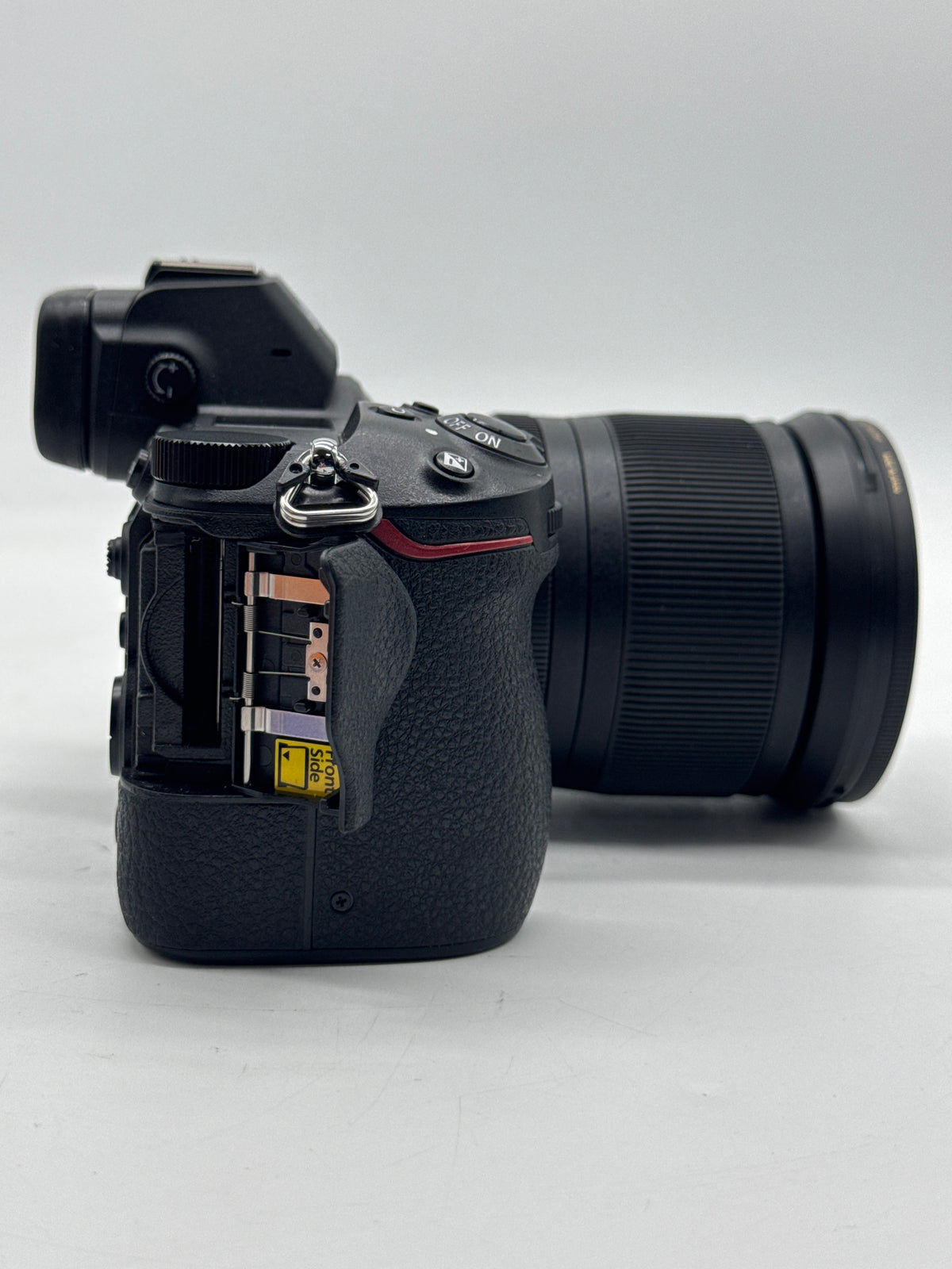 Nikon Z7 Mirrorless w/ Nikkor Z 24-70mm f/4 S Lens Black - Used
