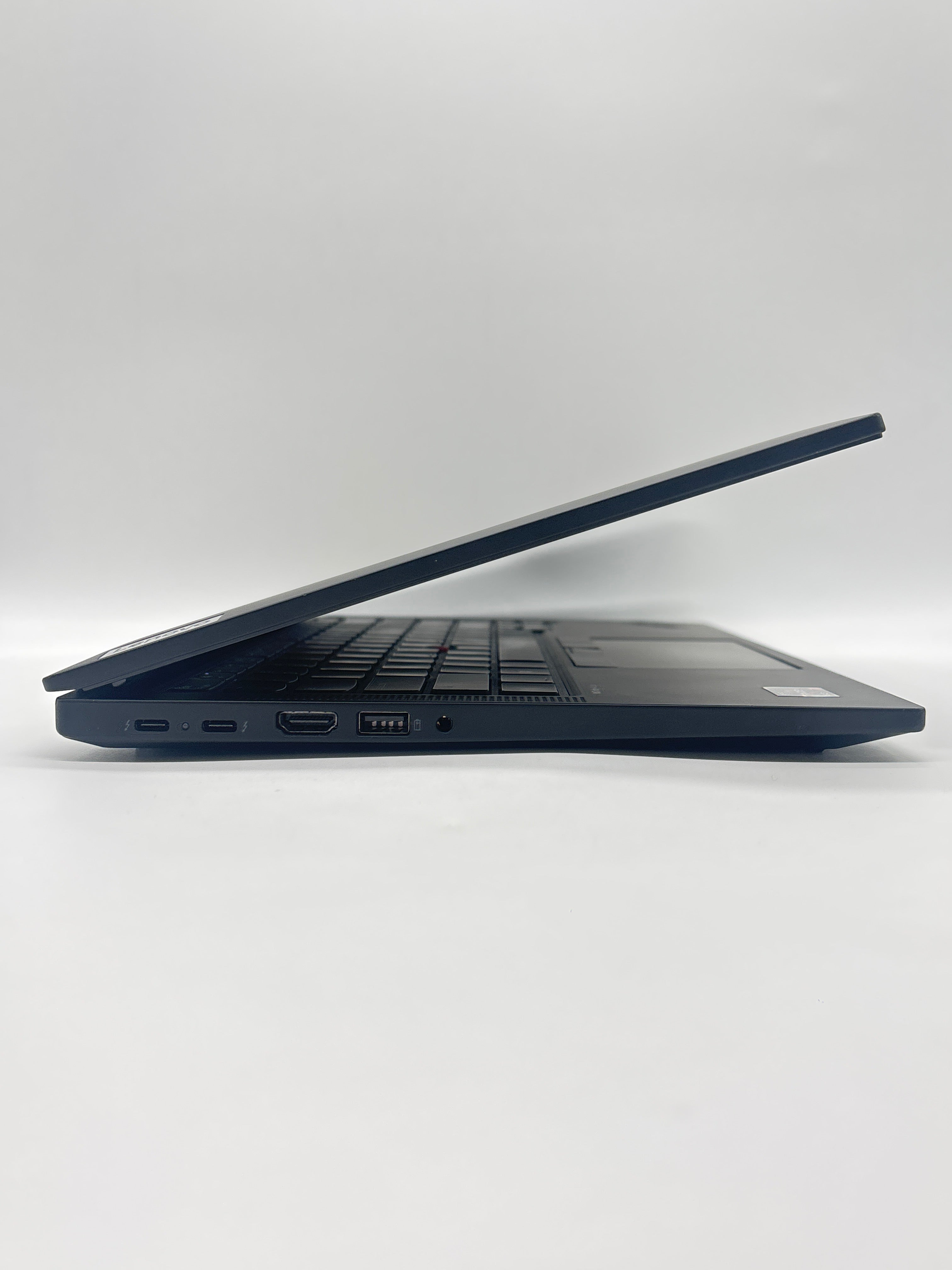 Lenovo ThinkPad T14 Gen 5 Ryzen 7 Pro 8840U 16GB RAM 512GB SSD - Read DESC