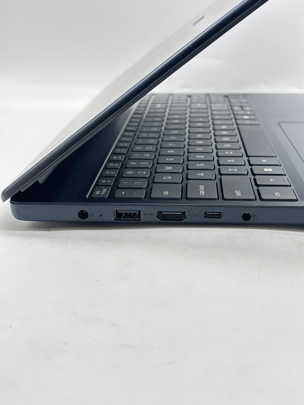 Lenovo IdeaPad Slim 3i 15IWC11 Core 7 350 16GB RAM 512GB SSD 15.3in - Used