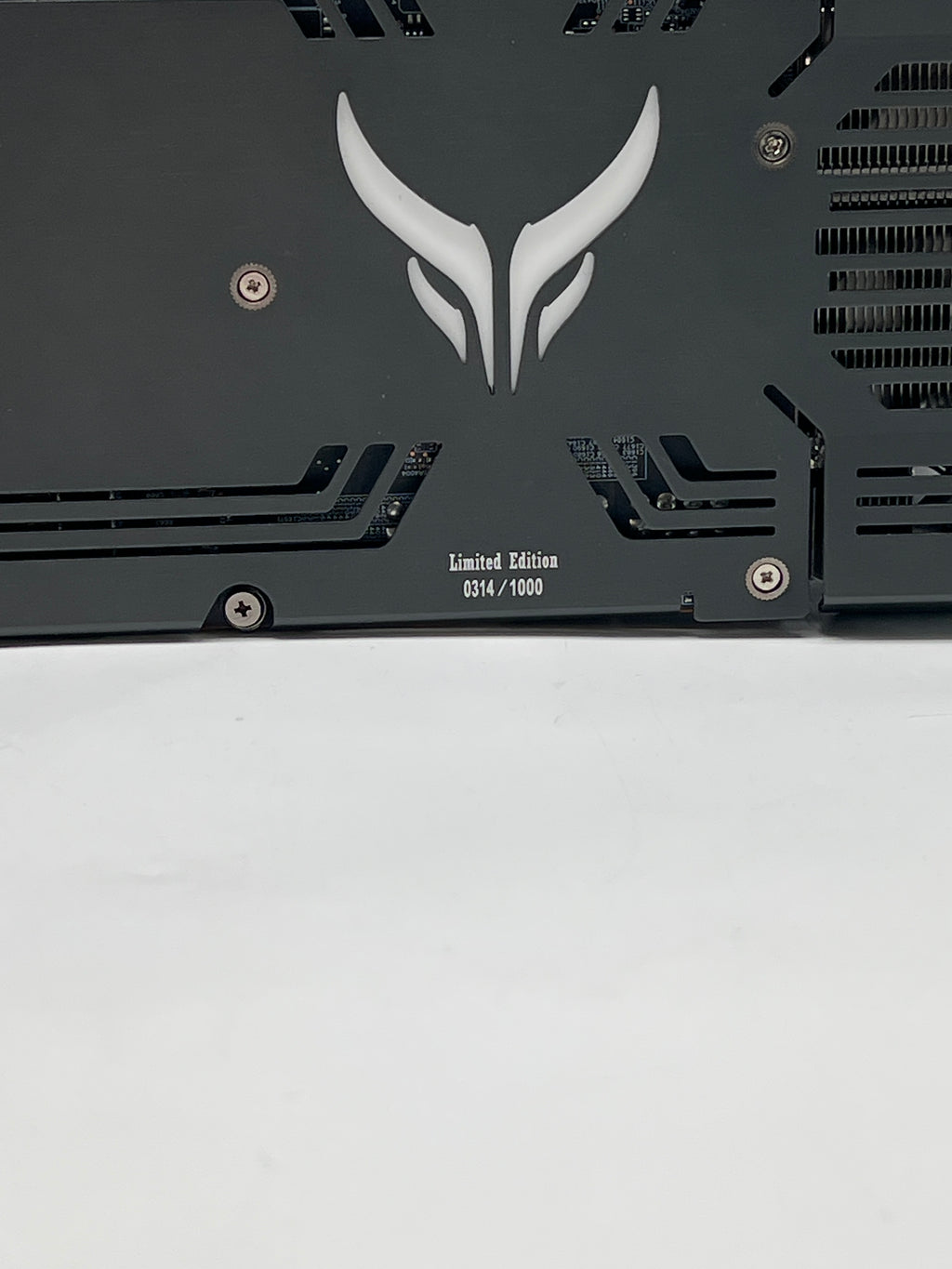 AMD Radeon RX 6800 XT RED DEVIL 16GB GDDR6 Graphics Card -  For Parts