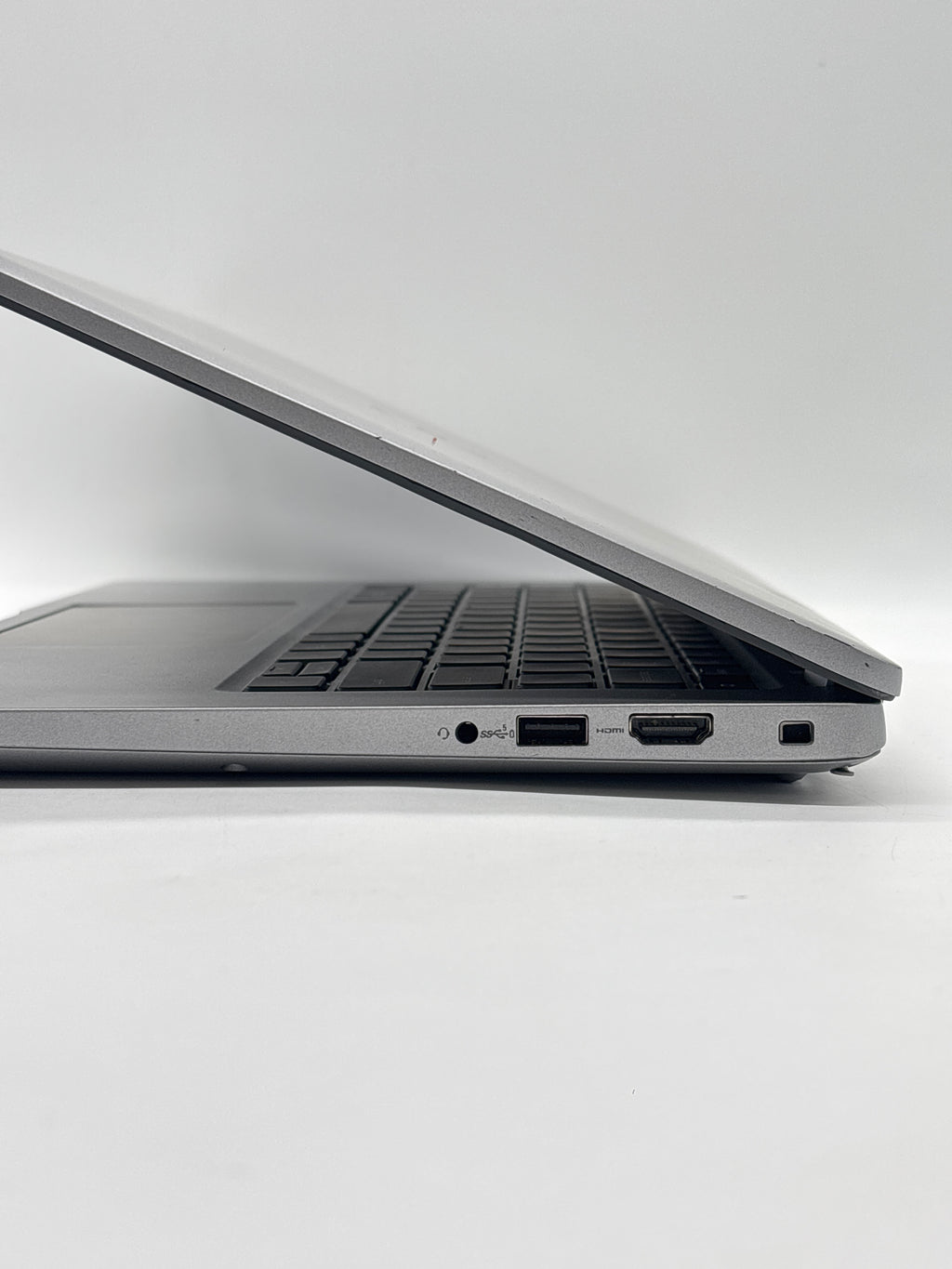 Dell Latitude 5440 Touch i5-1350P 16GB RAM 1TB SSD - For Parts (Read DESC)