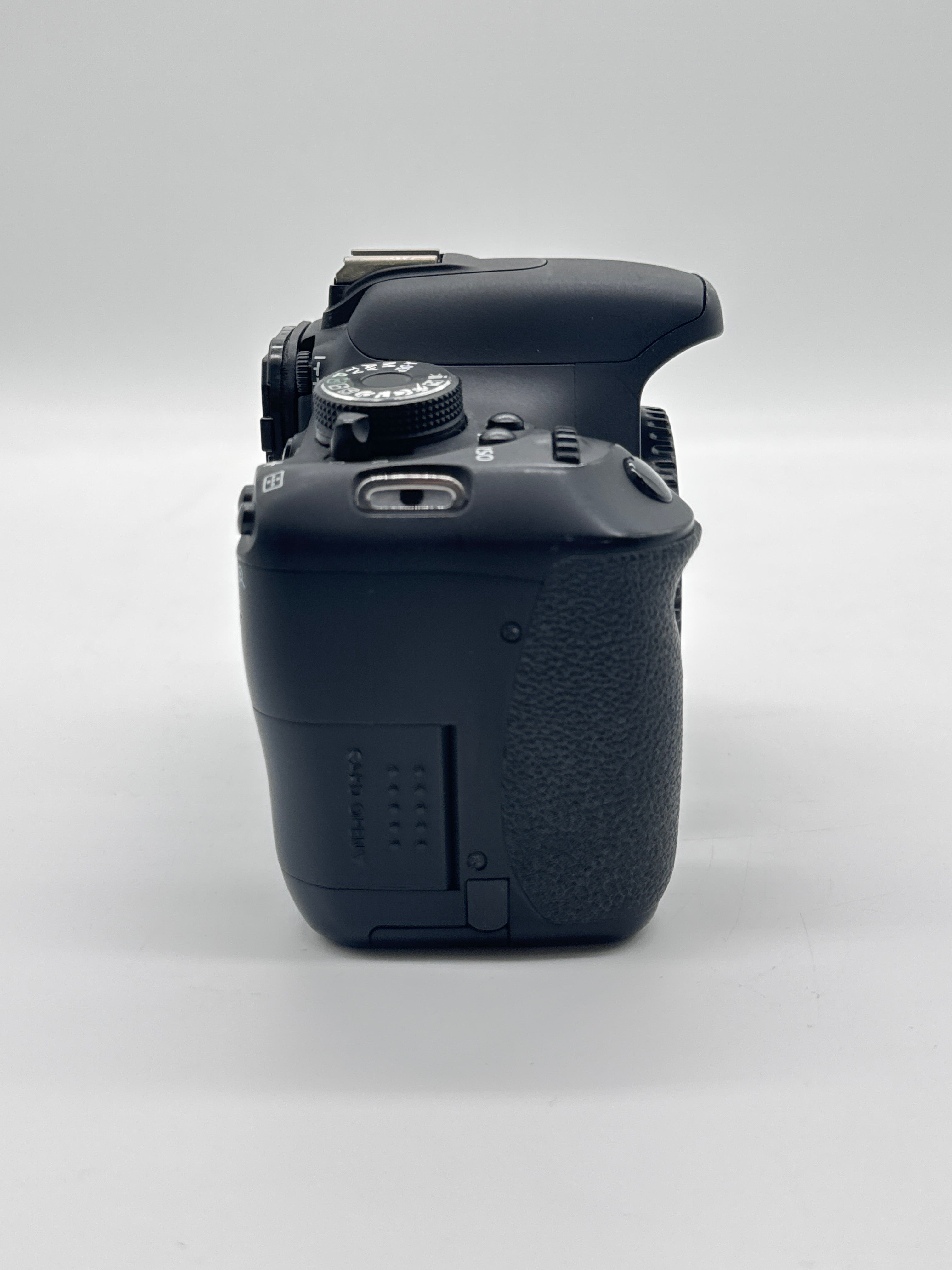 Canon EOS Rebel T3i DSLR Camera (Body Only) - Used