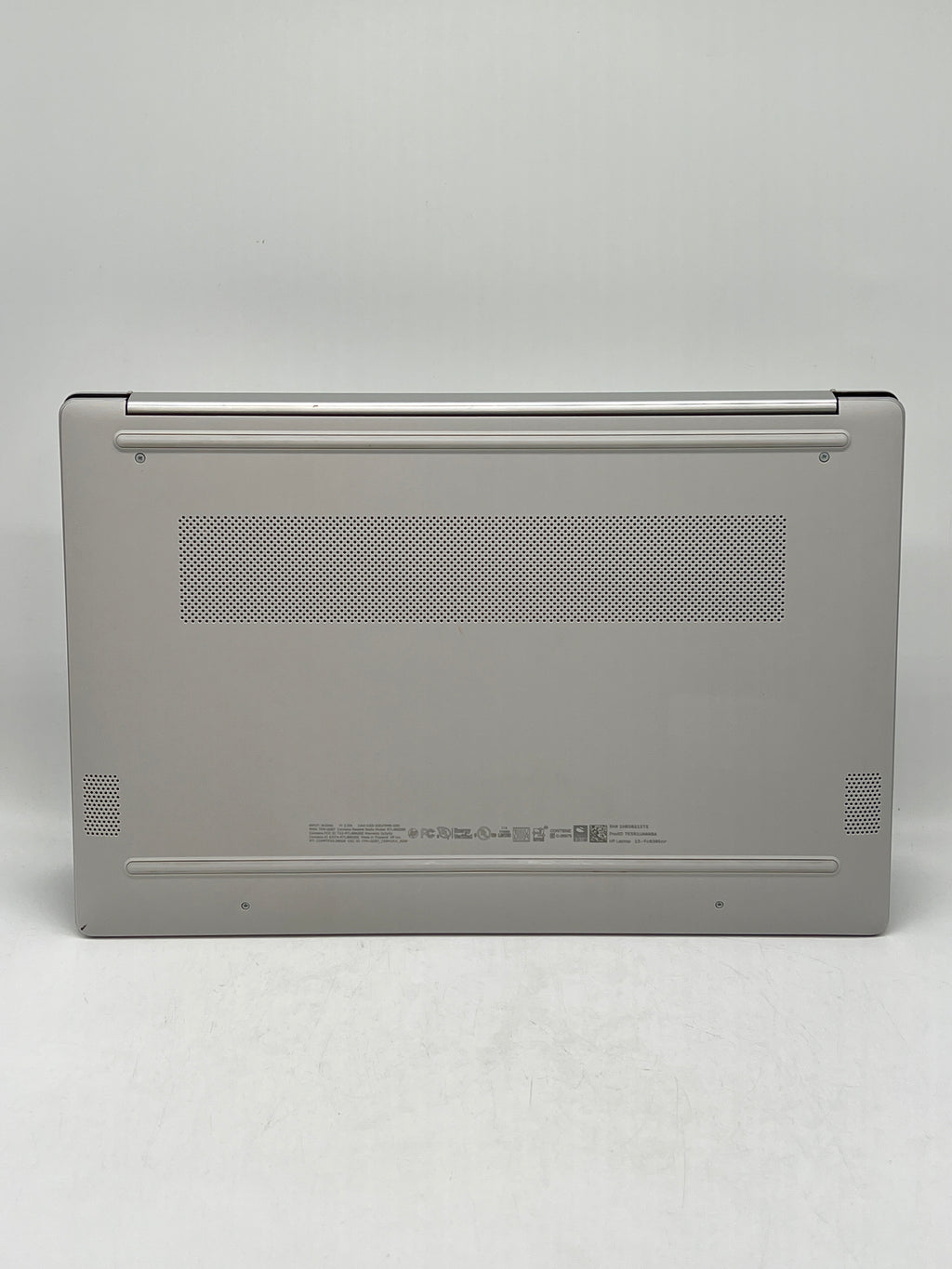 HP 15-fc0305nr 15.6" AMD Ryzen 5 7520U 8GB RAM 512GB SSD Silver - Used