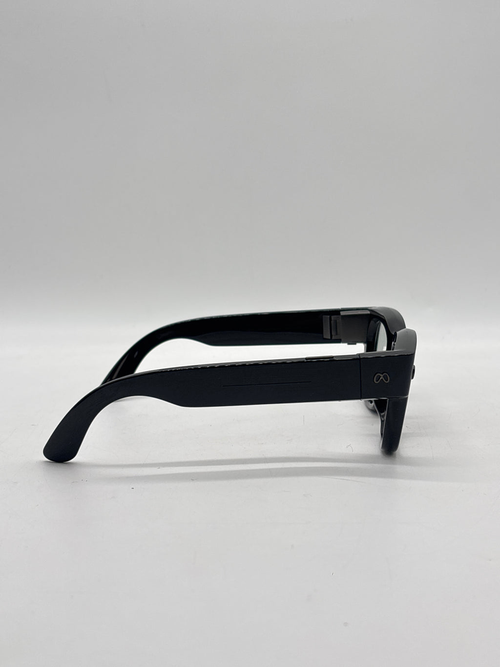 Ray-Ban Meta Display Glasses Standard Size Neural Band Size 2