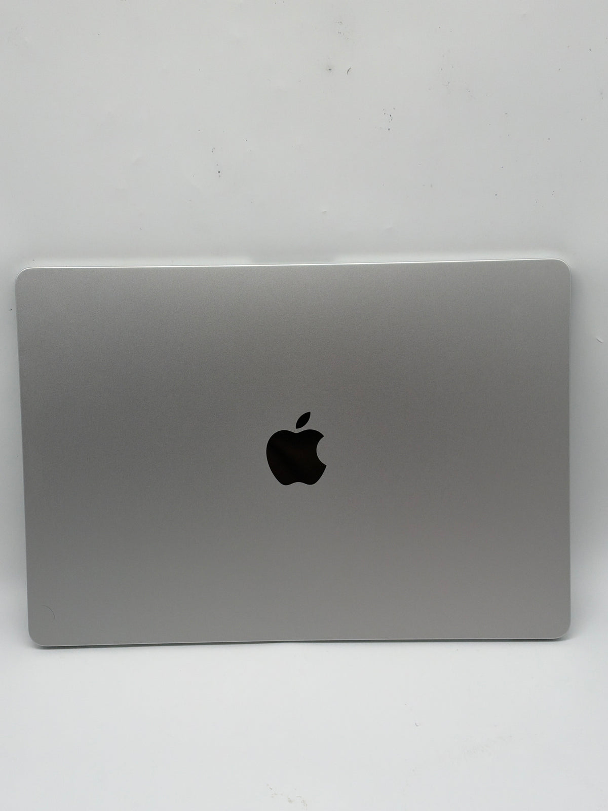 Apple MacBook Air 15in A3448 M5 24GB RAM 1TB SSD Silver - Used