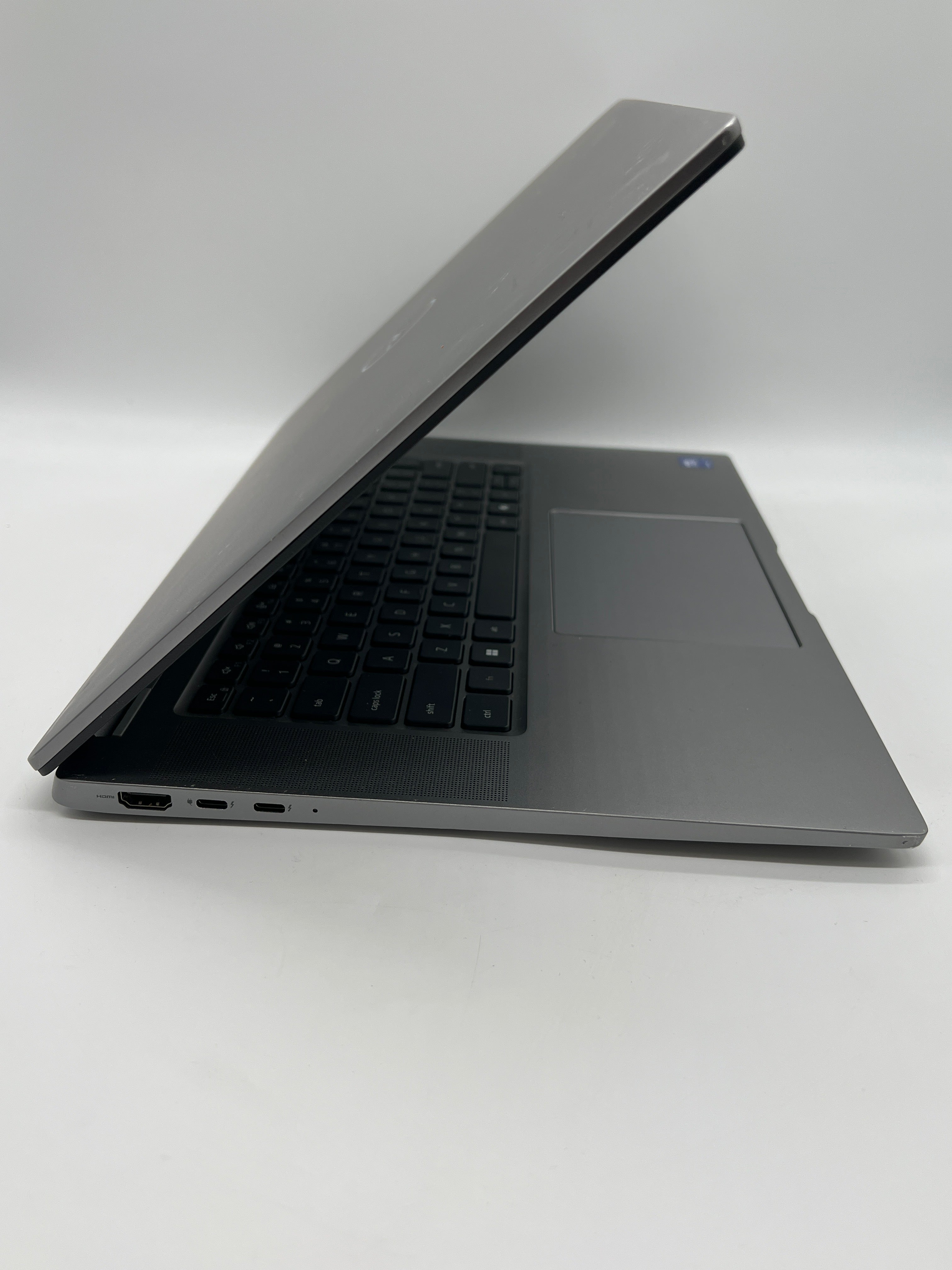 Dell Latitude 7650 Ultra 7 16GB RAM 512GB SSD - Used