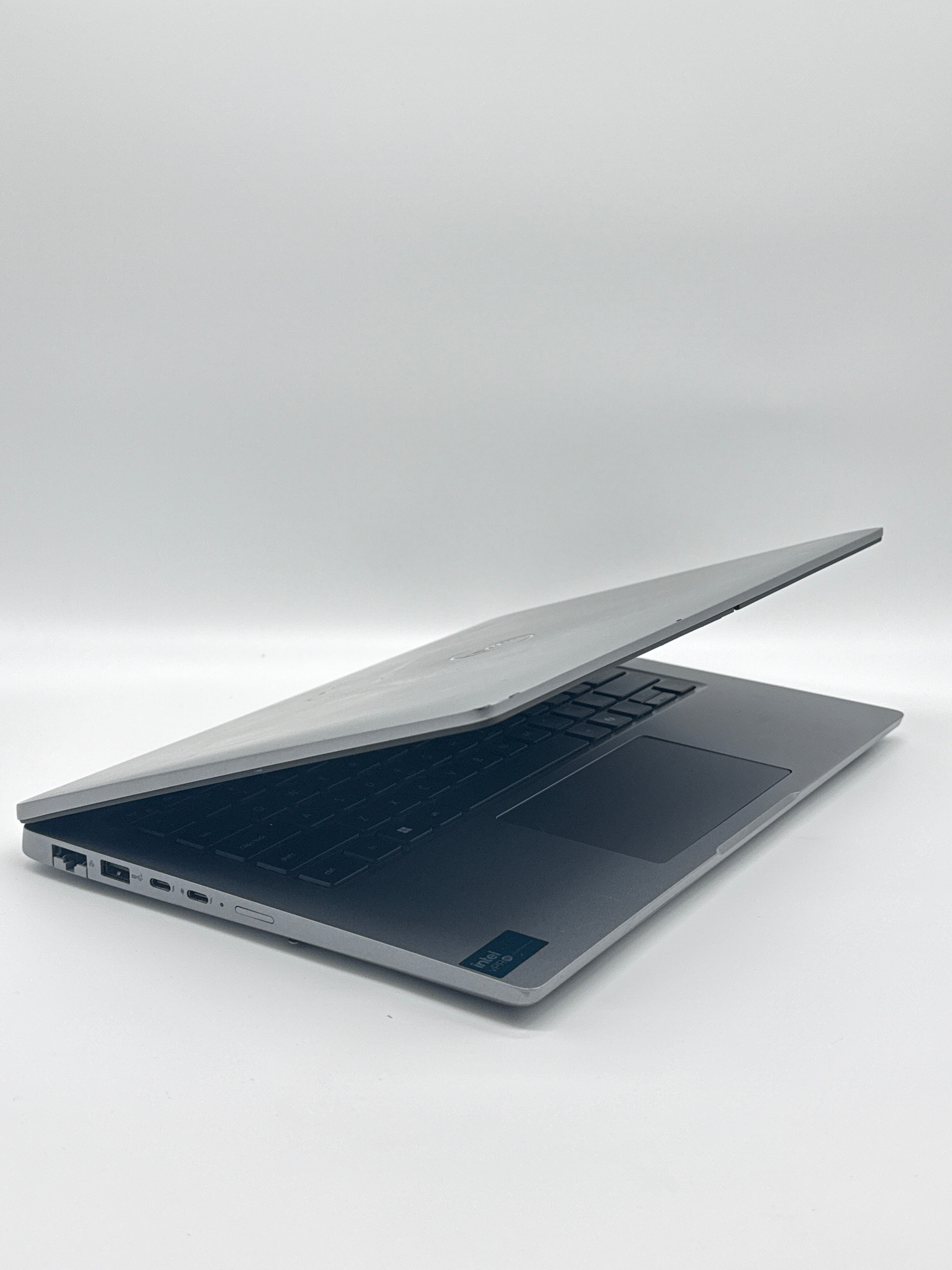 Dell Latitude 5450 Ultra 5 135U 16GB RAM 256GB SSD