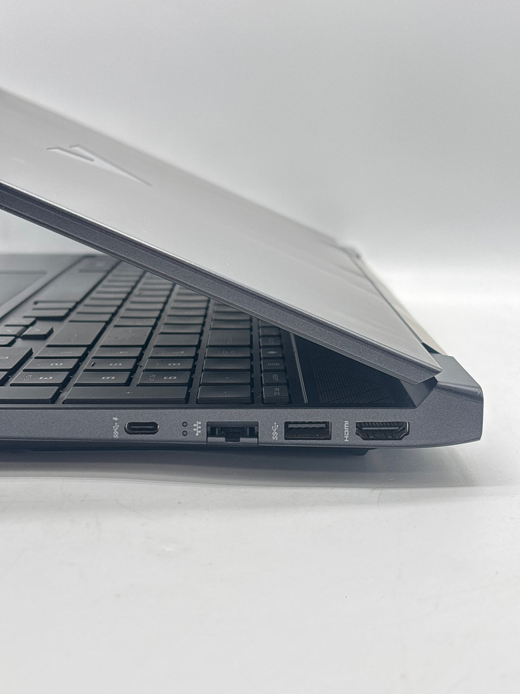 HP Victus 15-fa0031dx 15" Intel Core i5-12450H 8GB RAM 512GB SSD GTX 1650 Black - READ