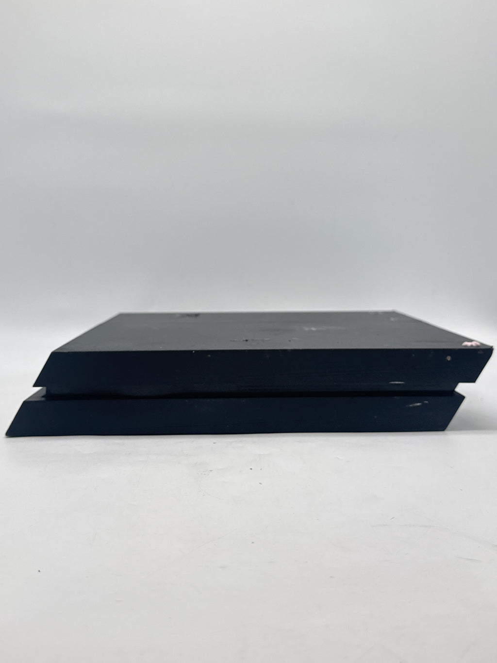 Sony PlayStation 4 CUH-1215A 500GB w/ 2 Controllers Black - Used