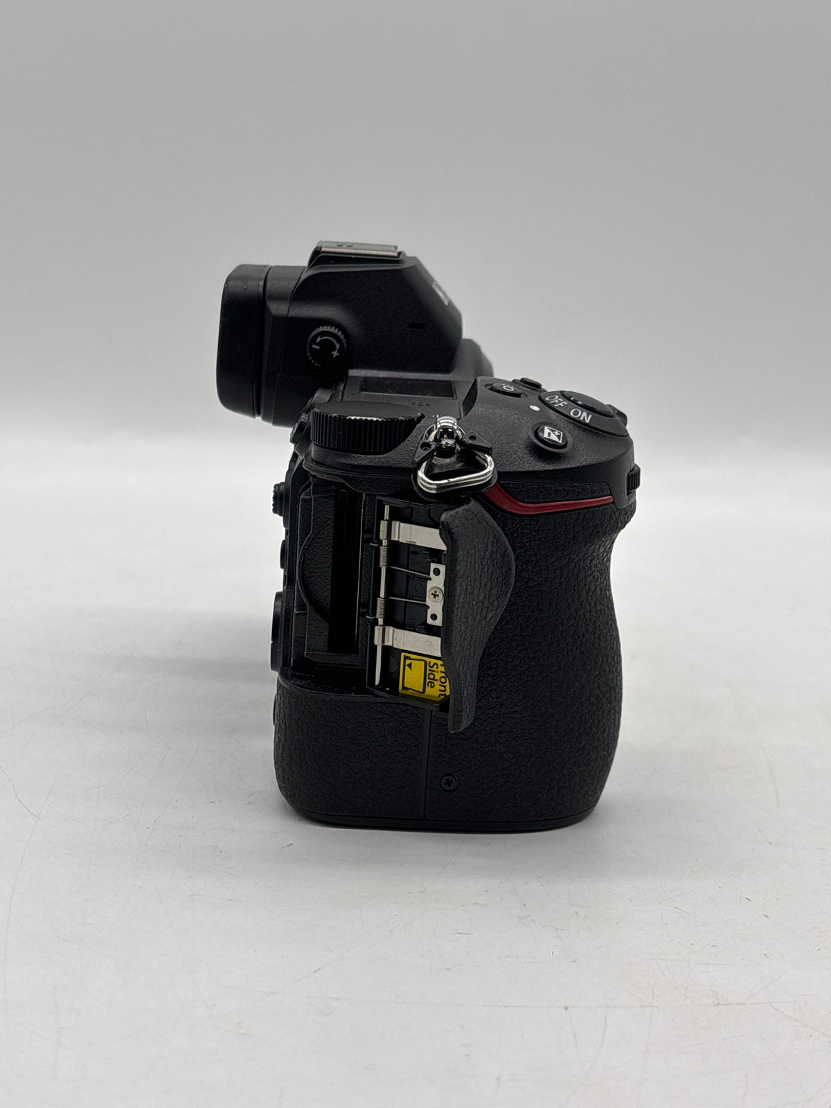 Nikon Z6 24.5MP Mirrorless Body Only Black - Used