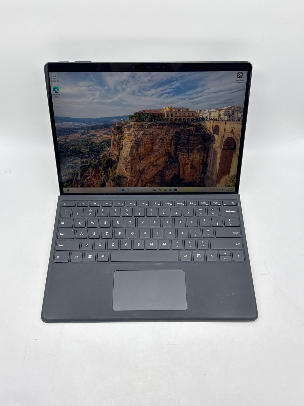 Microsoft Surface Pro 9 2038 13" Core i5-1245U 16GB RAM 256GB SSD - Used