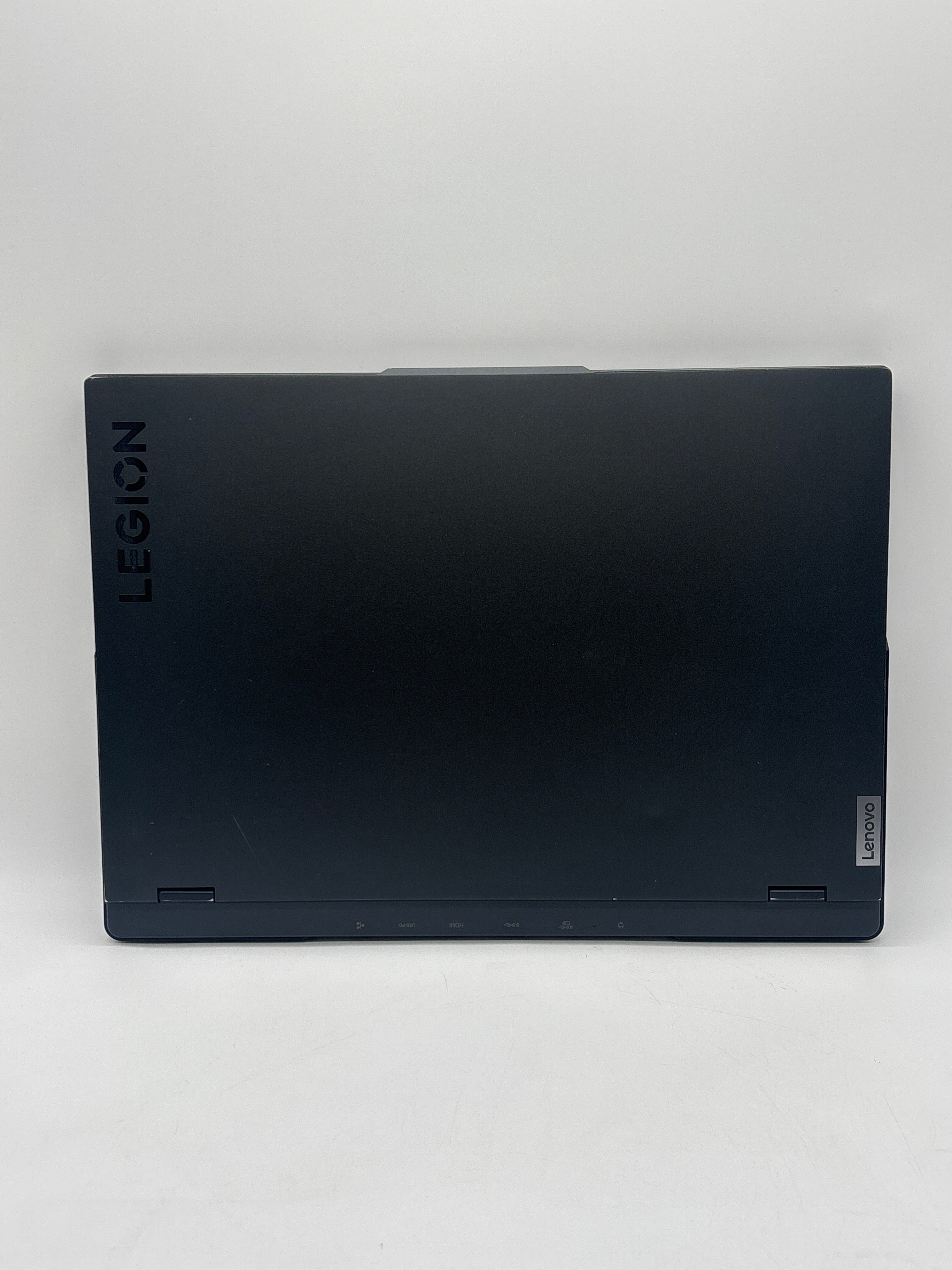 Lenovo Legion Pro 7 i9-13900XH 32GB RAM 2TB SSD RTX 4080 - Used