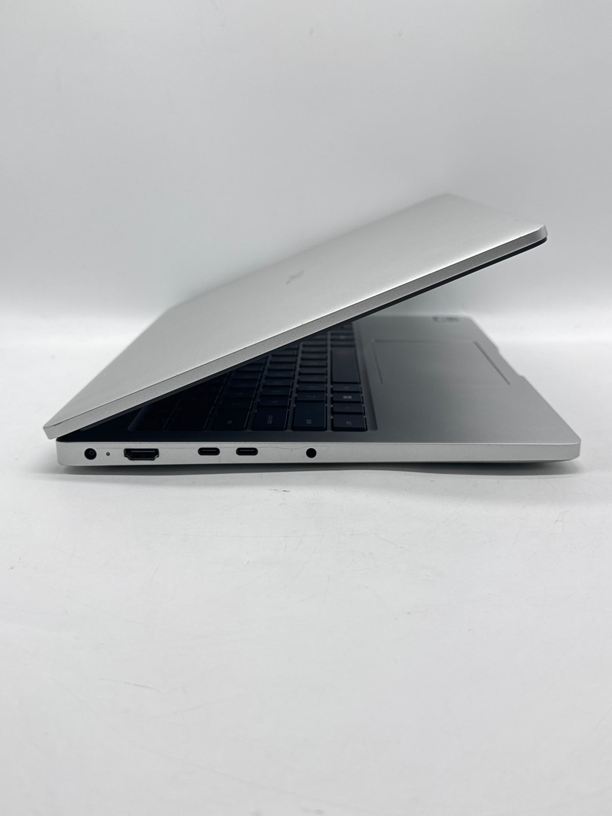 Dell Pro 14 PC14250 14" Intel Core Ultra 5 235U 32GB RAM 256GB SSD Silver - Used