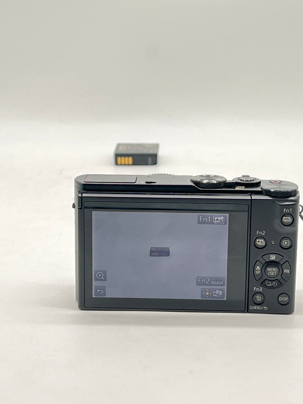 Panasonic LUMIX DMC-LX10 3 in Digital Camera 20.1 MP Black Used