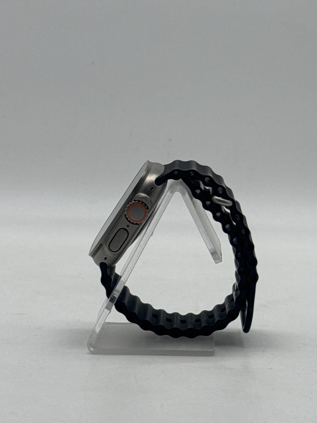 Apple Watch Ultra A2622 2022 49mm GPS + Cellular Natural Titanium - Used