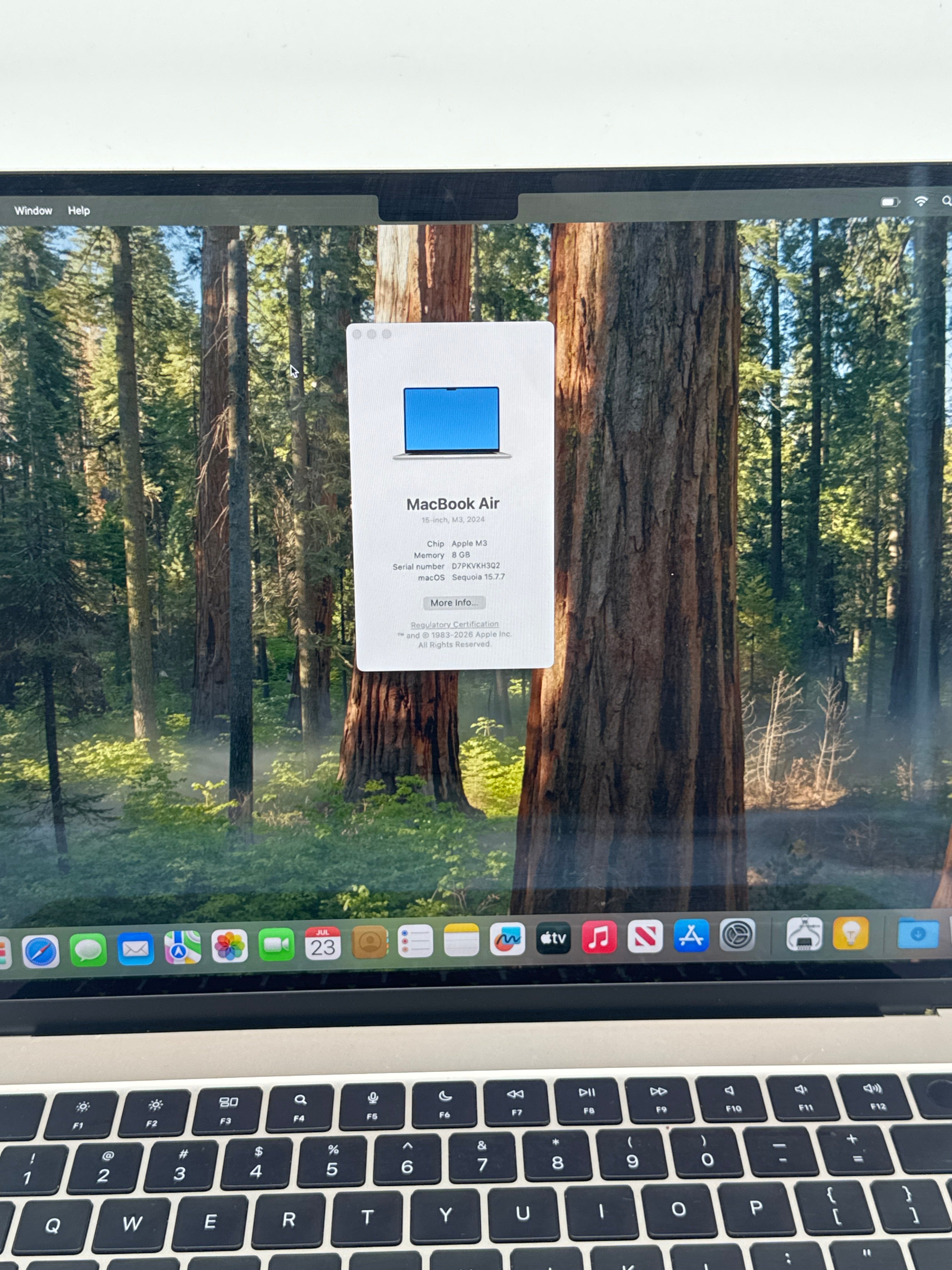 Apple MacBook Air 15" M3 A3114 8GB RAM 256GB SSD Starlight - Used