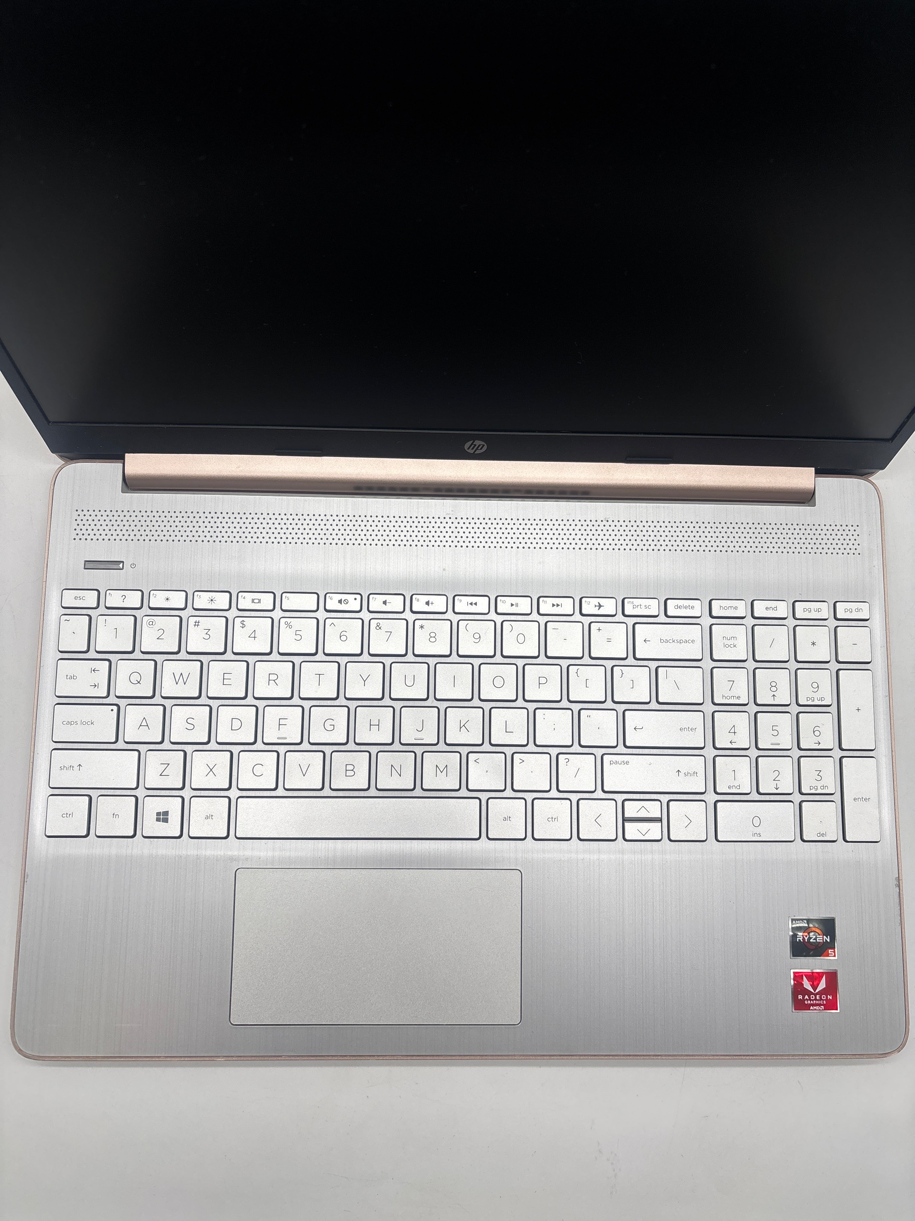 HP 15-ef0025wm Ryzen 5 3500U 16GB RAM 256GB SSD