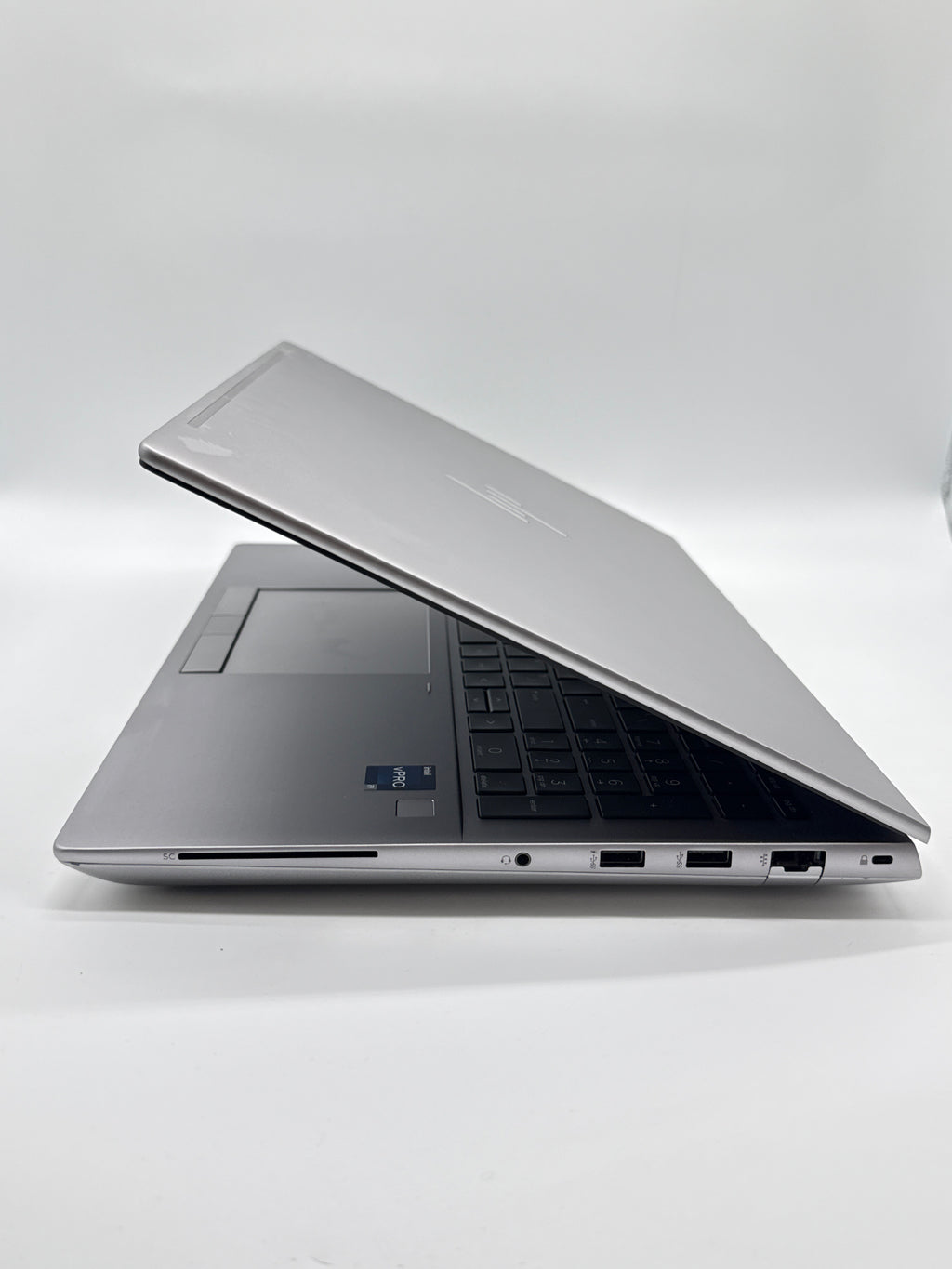 HP ZBook Fury 16 G10 i9-13950HX 32GB RAM 512GB SSD Silver BIOS Locked