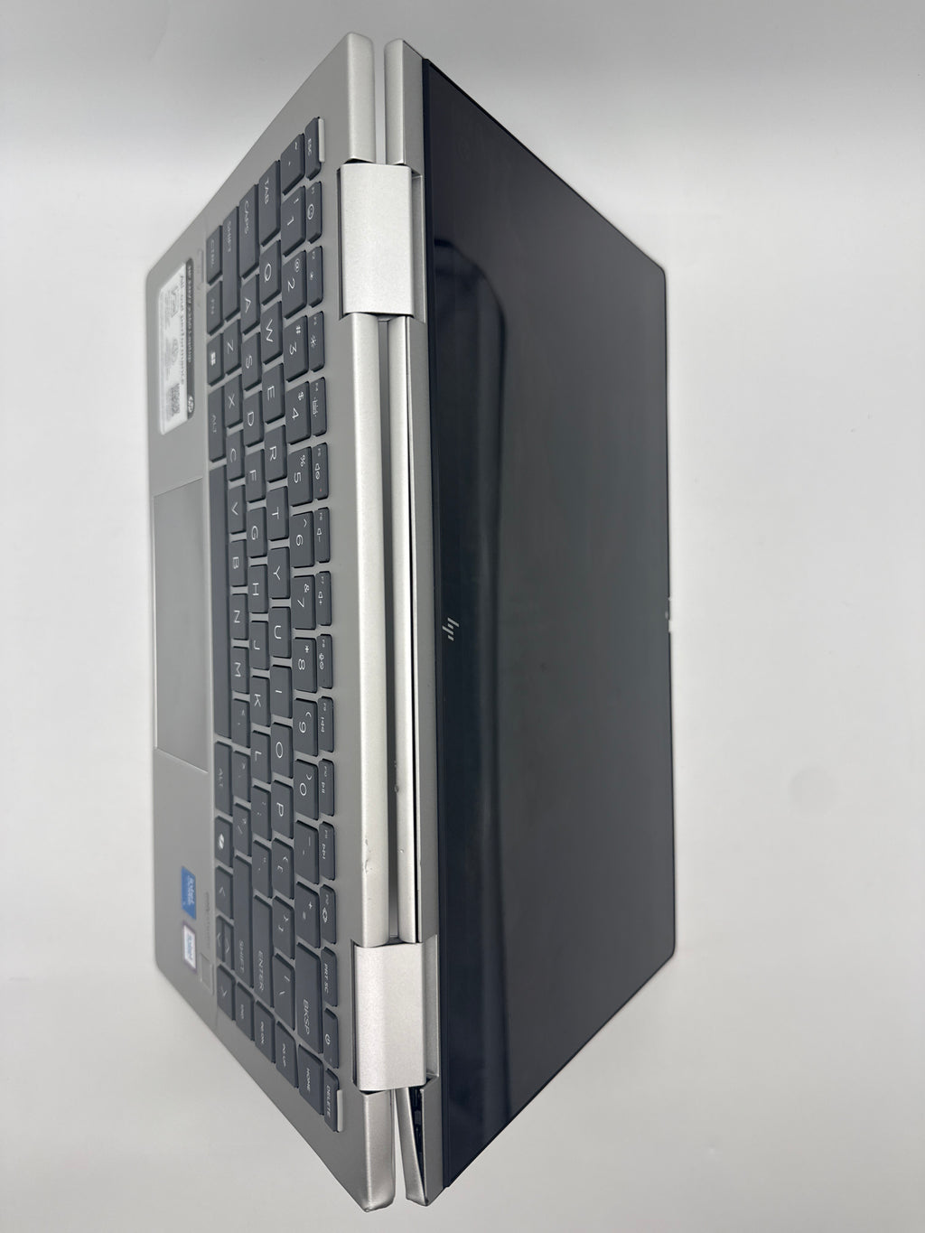 HP 14-ep0063nr Intel Core 5 120U 8GB RAM 512GB SSD - Broken/Read