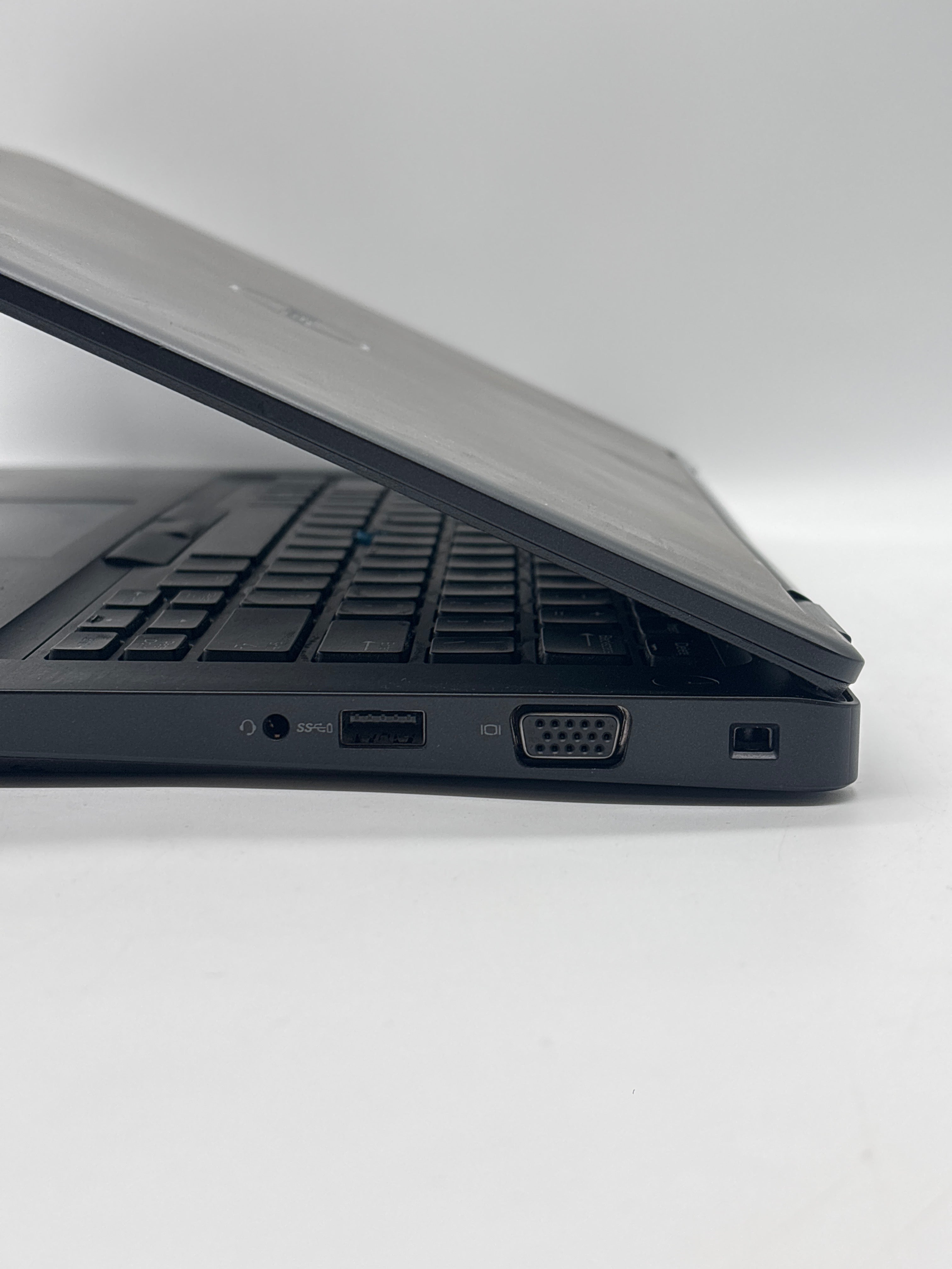 Dell Latitude 5490 i5-8350U 8GB RAM 256GB SSD - For Parts (Bad Battery)