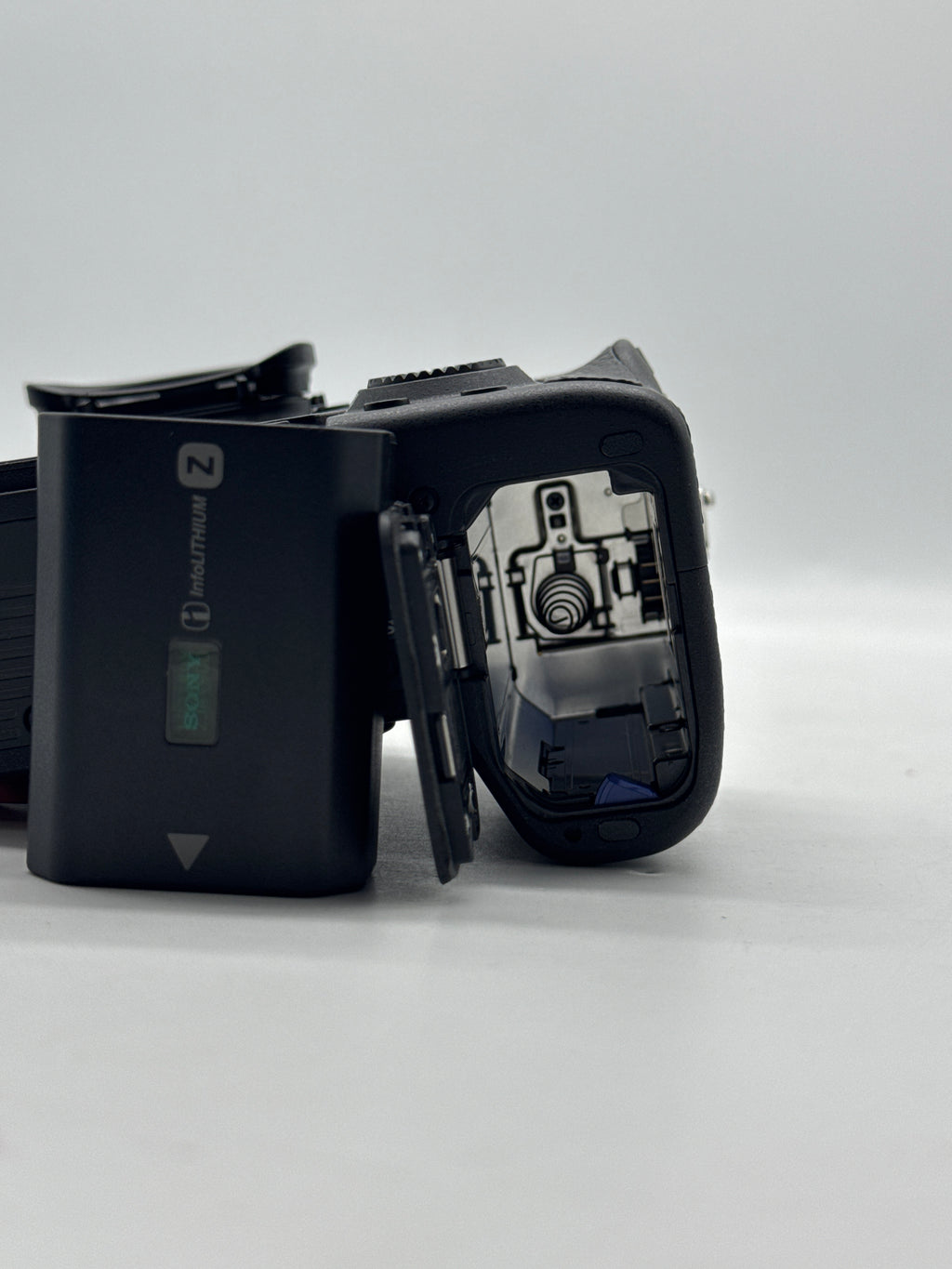 Sony A7R III Mirrorless Camera Body Only Black - Used