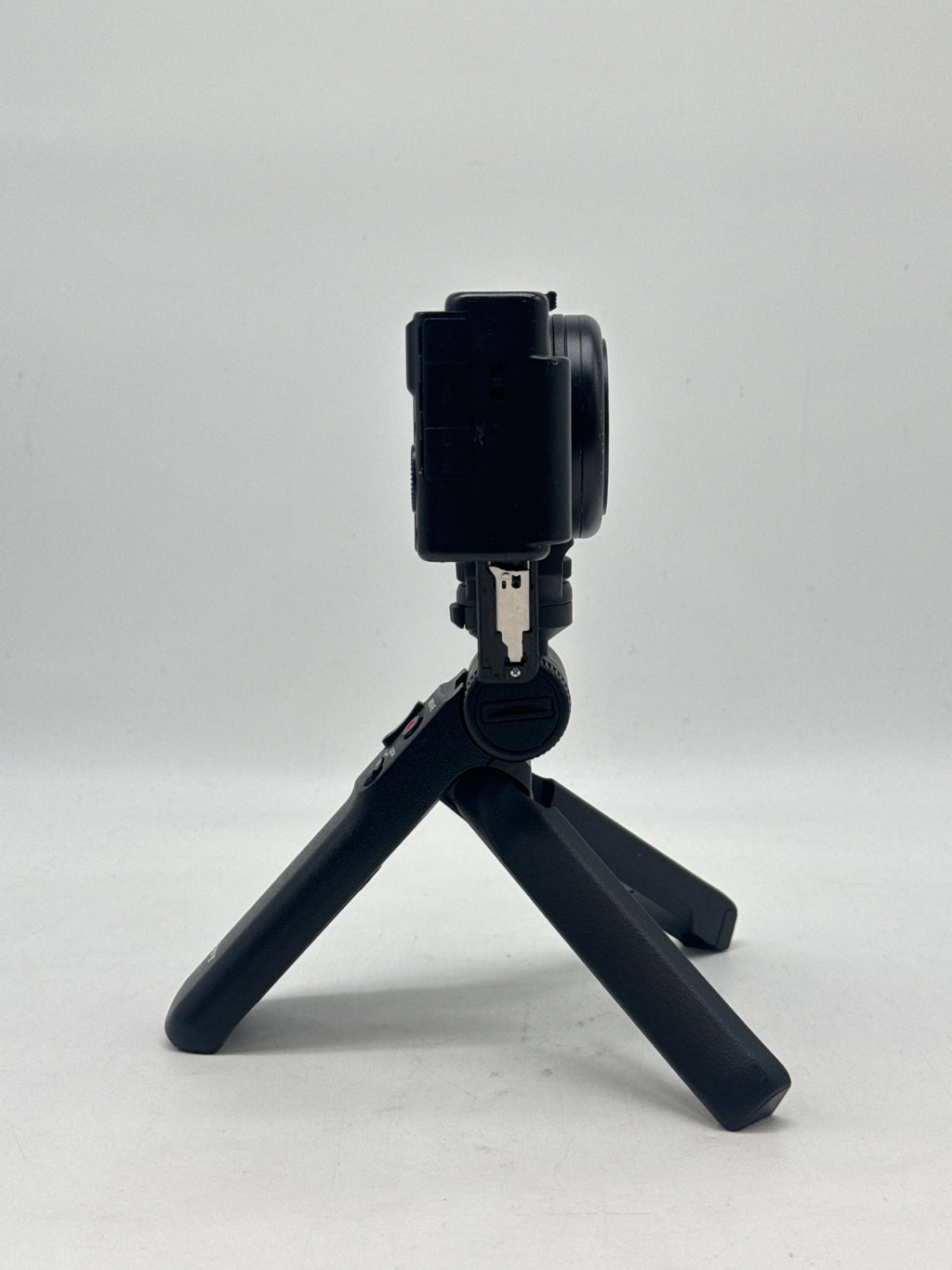 Sony ZV-1F 20.1MP 4K Camera Black W/GP-VPT2BT Tripod