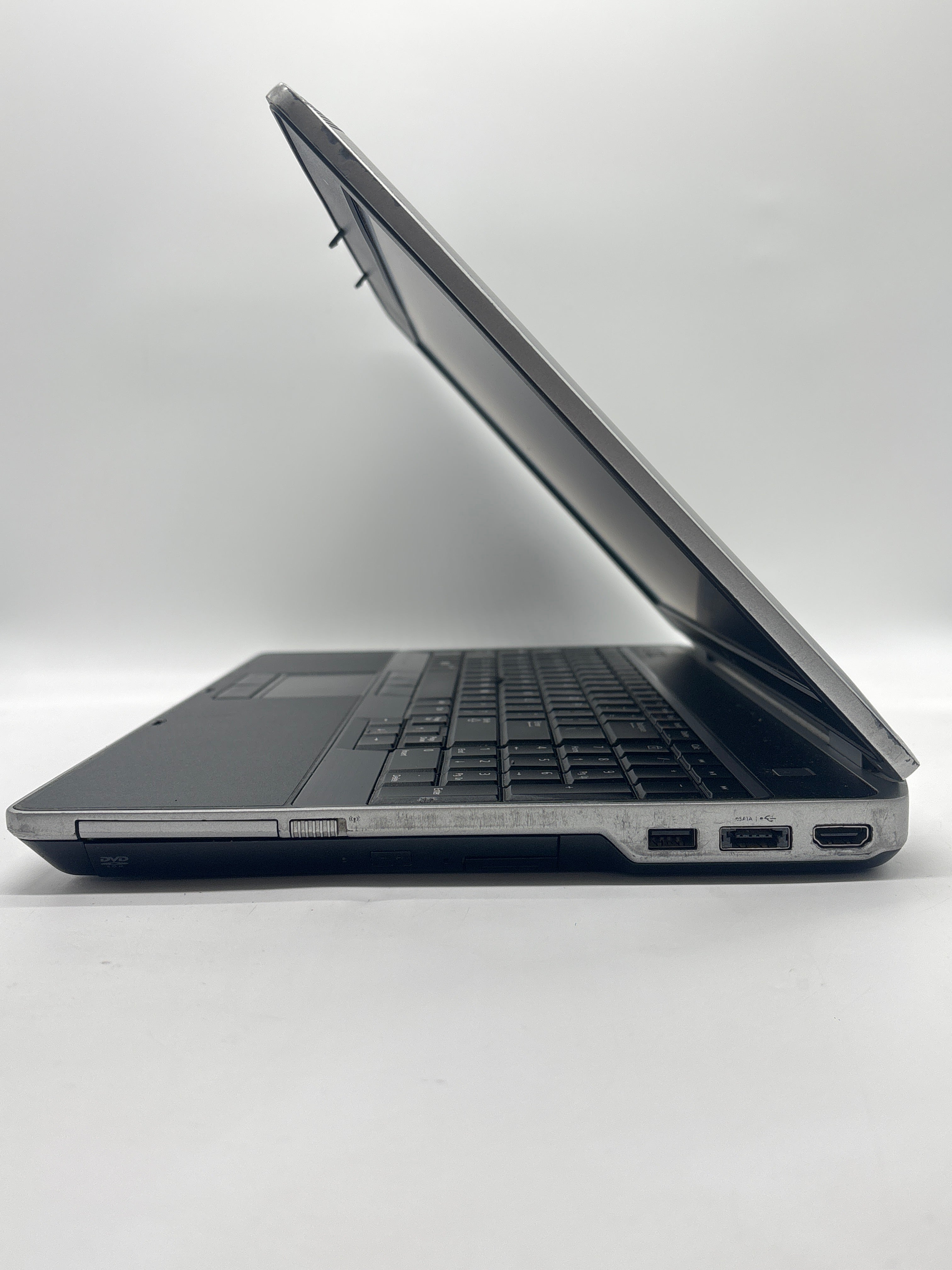 Dell Latitude E6530 i5-3340MCPU 8GB RAM 500GB HDD - For Parts (Bad Display)