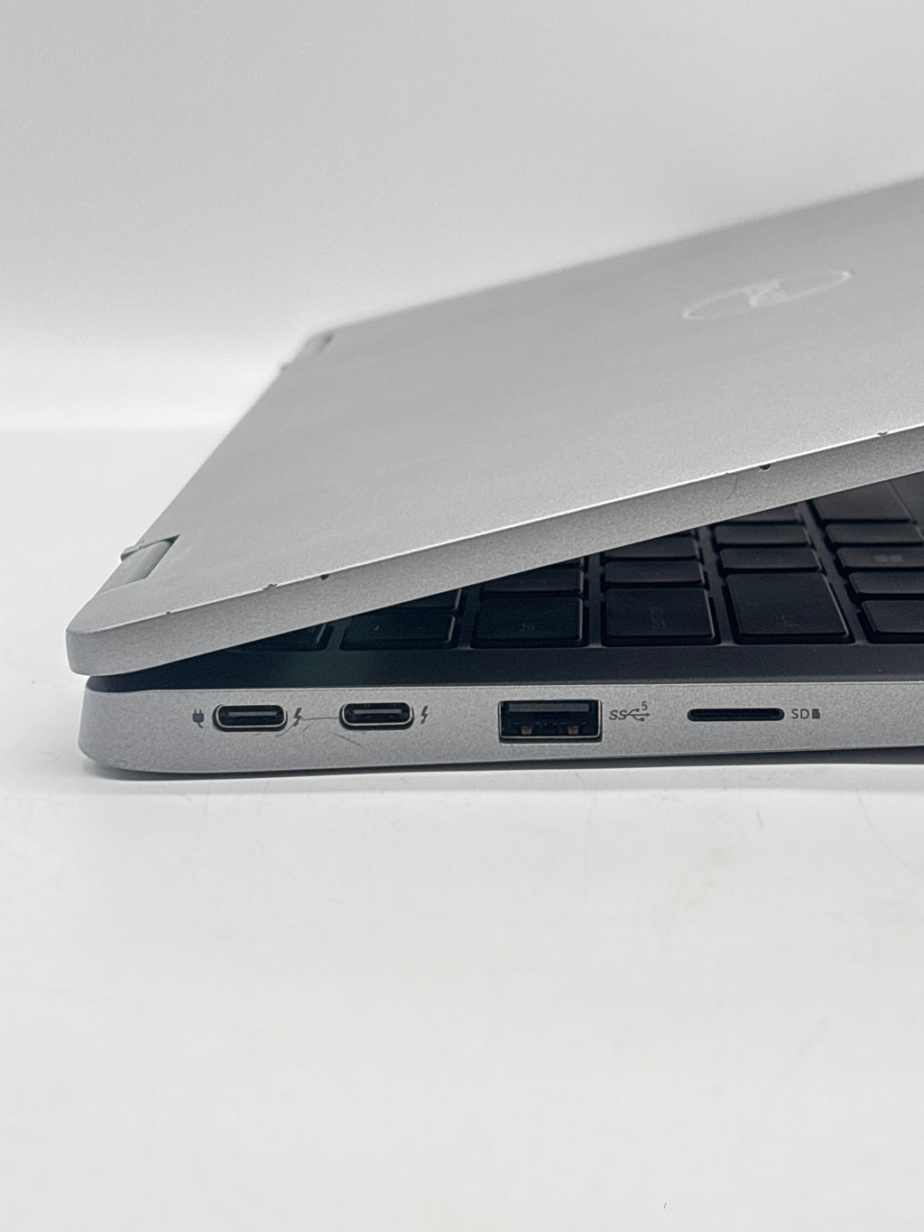 Dell Latitude 5330 i5-1235U 16GB RAM 256GB SSD TOUCH
