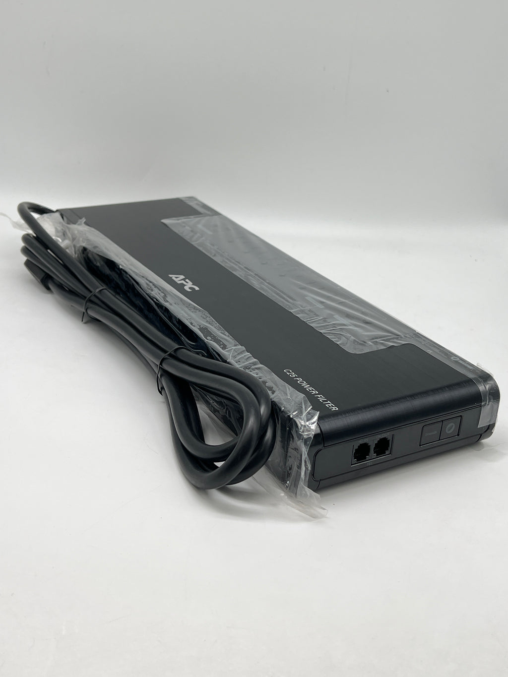 APC C25B AV C-Type 10-Outlet Power Saving Power Filter (120V)  - New In Box