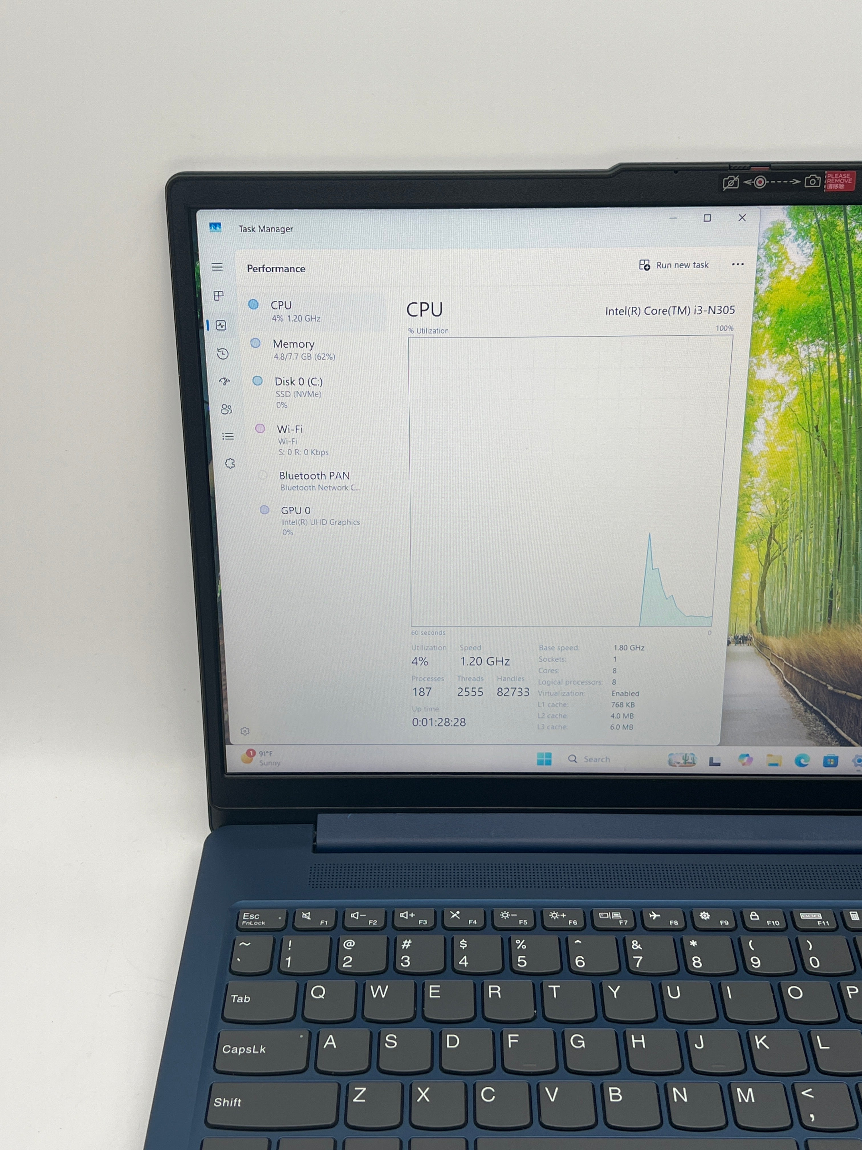 Lenovo IdeaPad Slim 3 15.6" i3-N305 8GB 256GB - Used