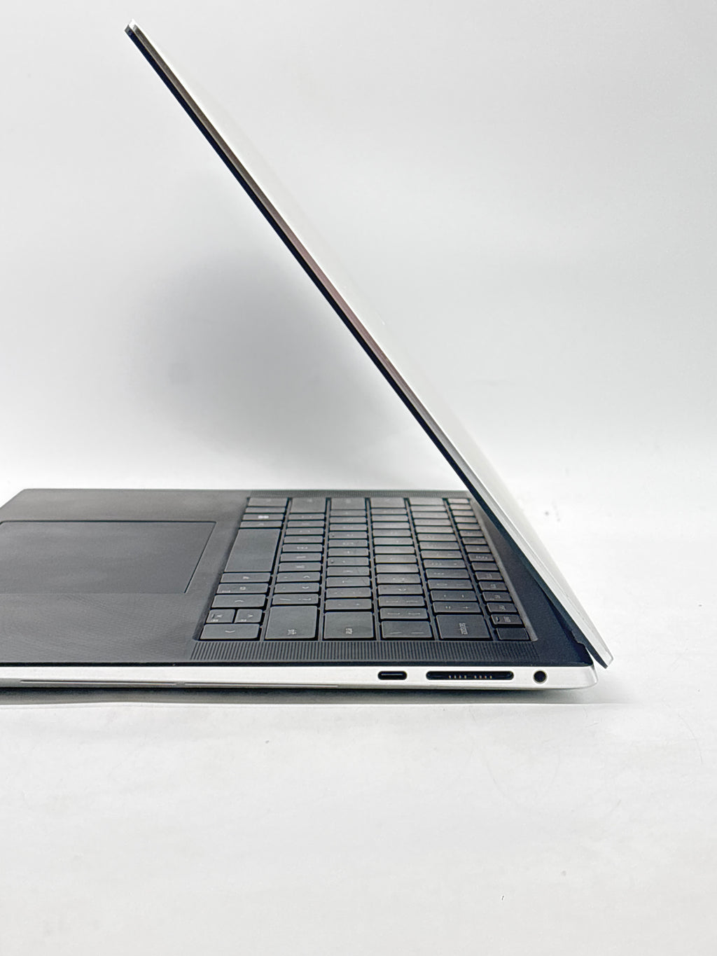 Dell XPS 15 9530 i7-13700H 16GB RAM 512GB SSD GeForce RTX 4060 - Used