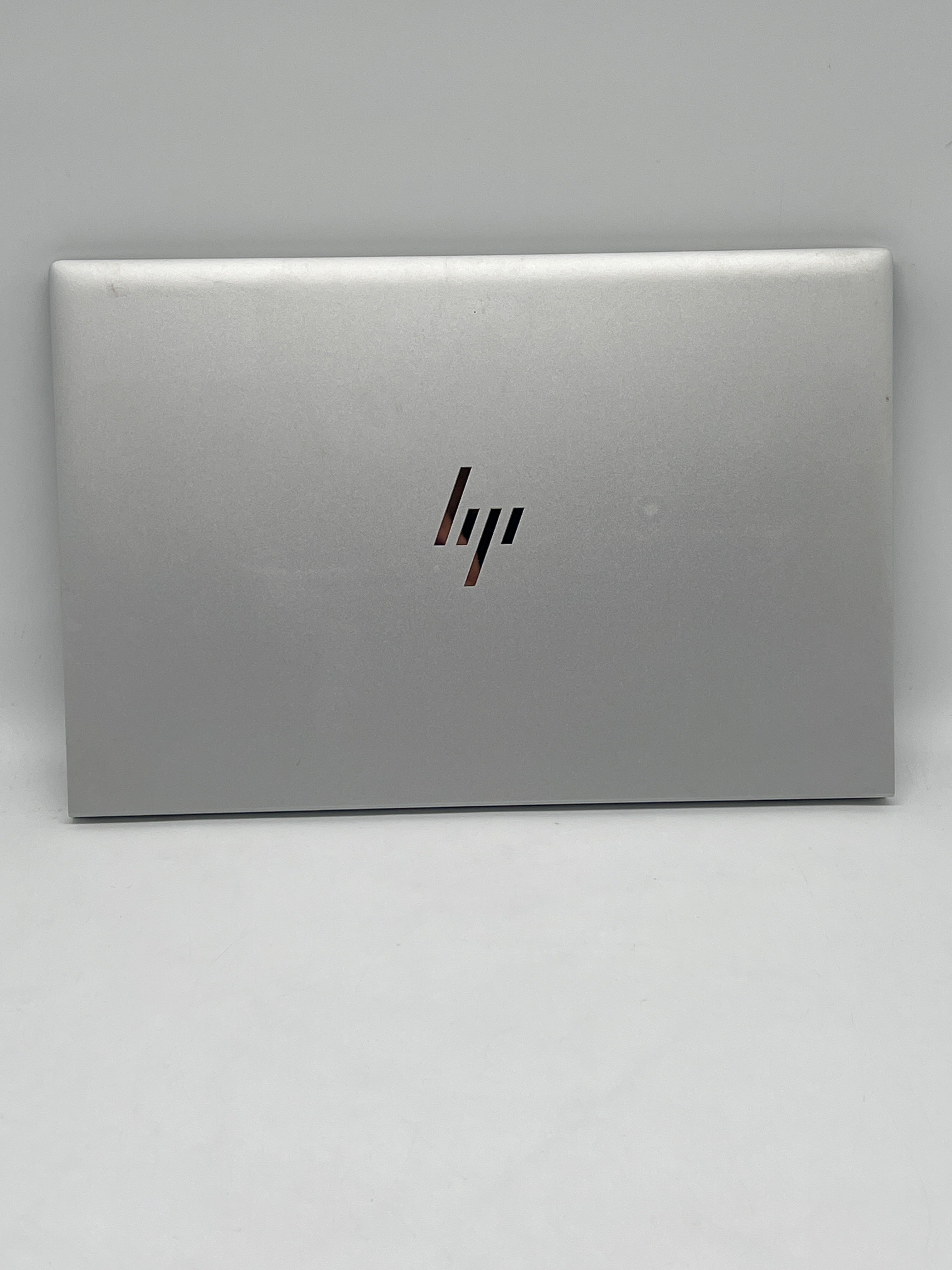 HP EliteBook 830 G8 Core i7-1185G7 16GB RAM 512GB SSD - For Parts (Read)